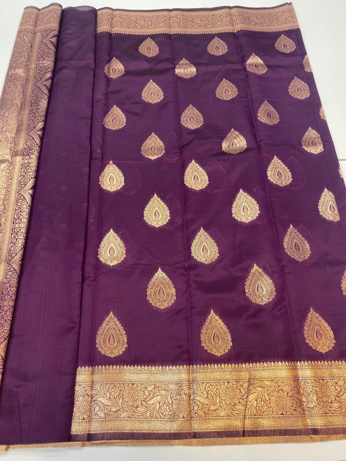 Semi Silk Butta Saree(3211A)