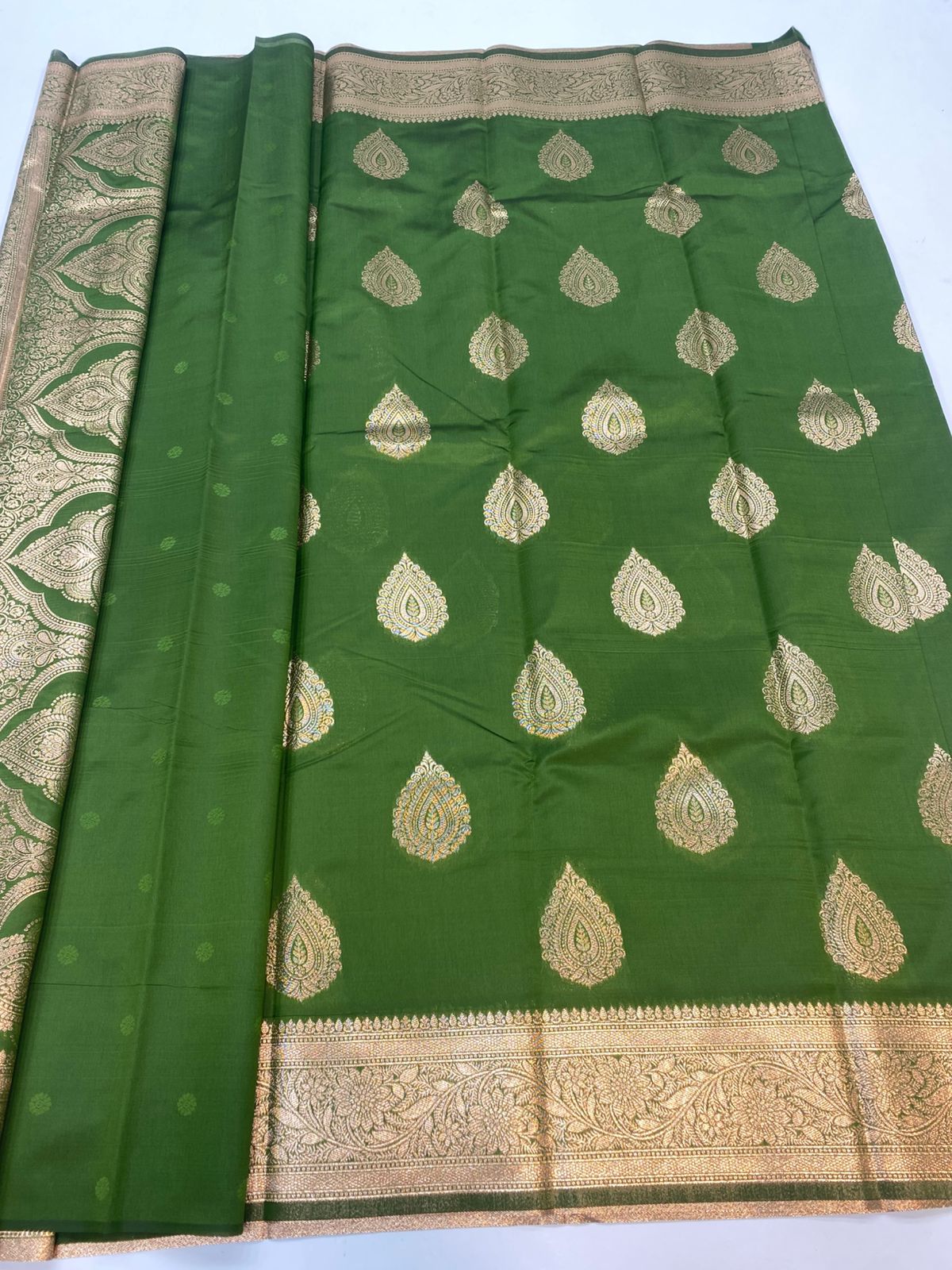Semi Silk Butta Saree(3211A)