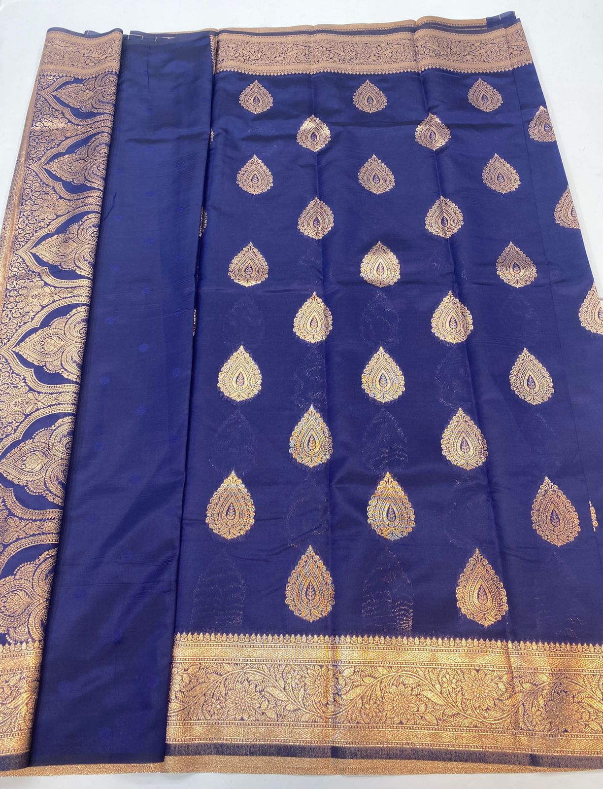 Semi Silk Butta Saree(3211A)