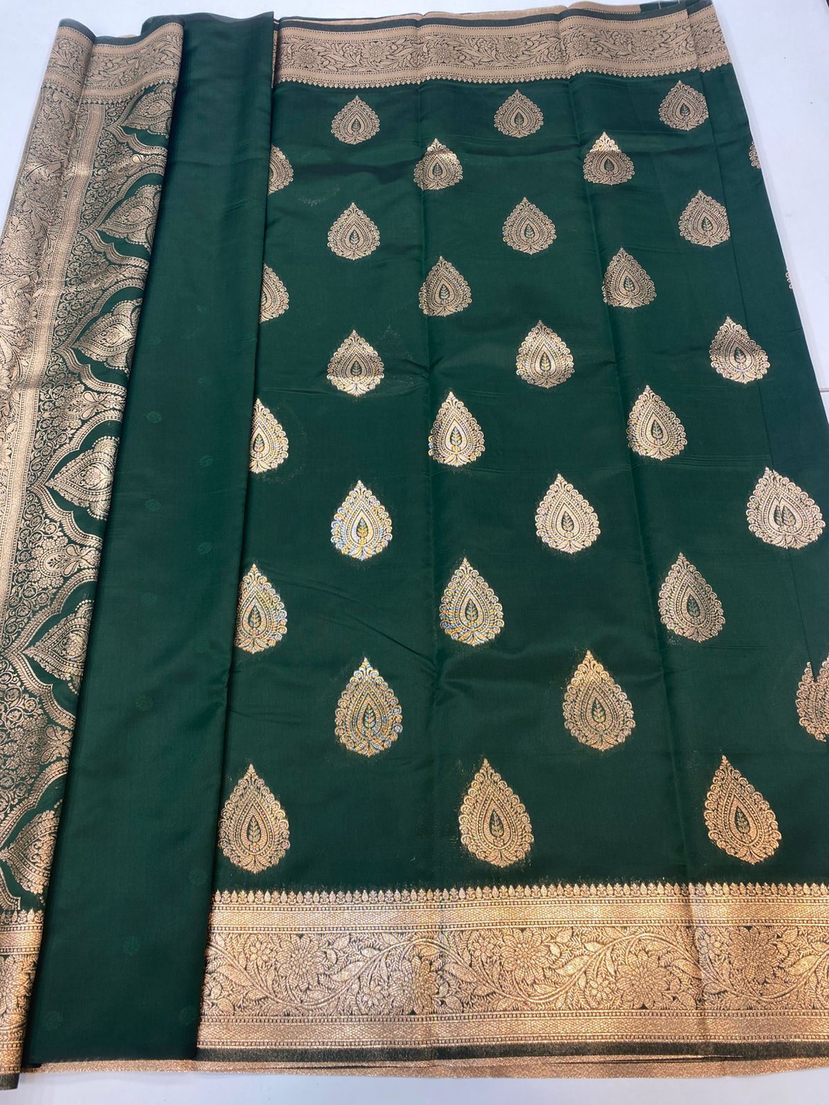 Semi Silk Butta Saree(3211A)