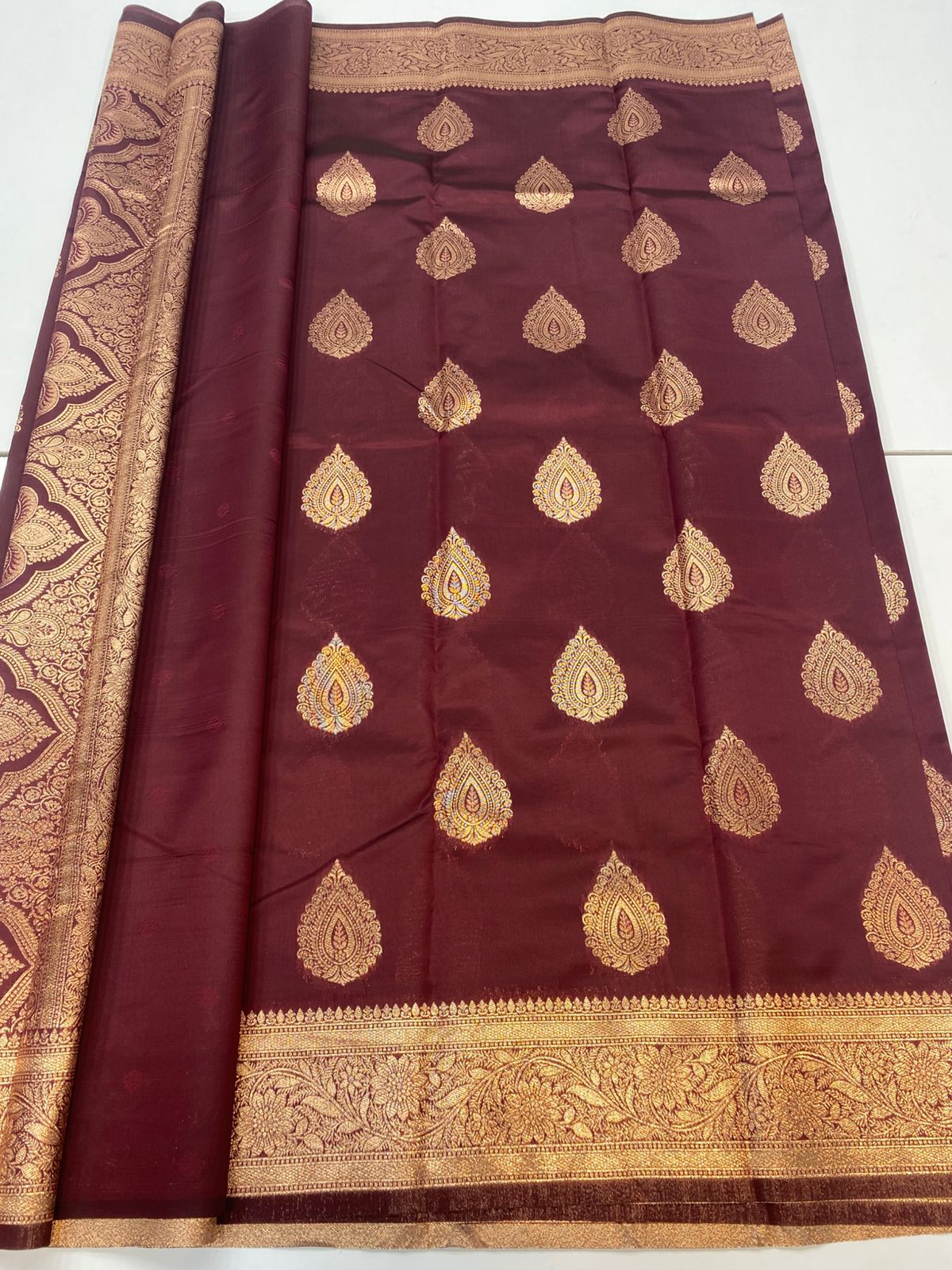 Semi Silk Butta Saree(3211A)