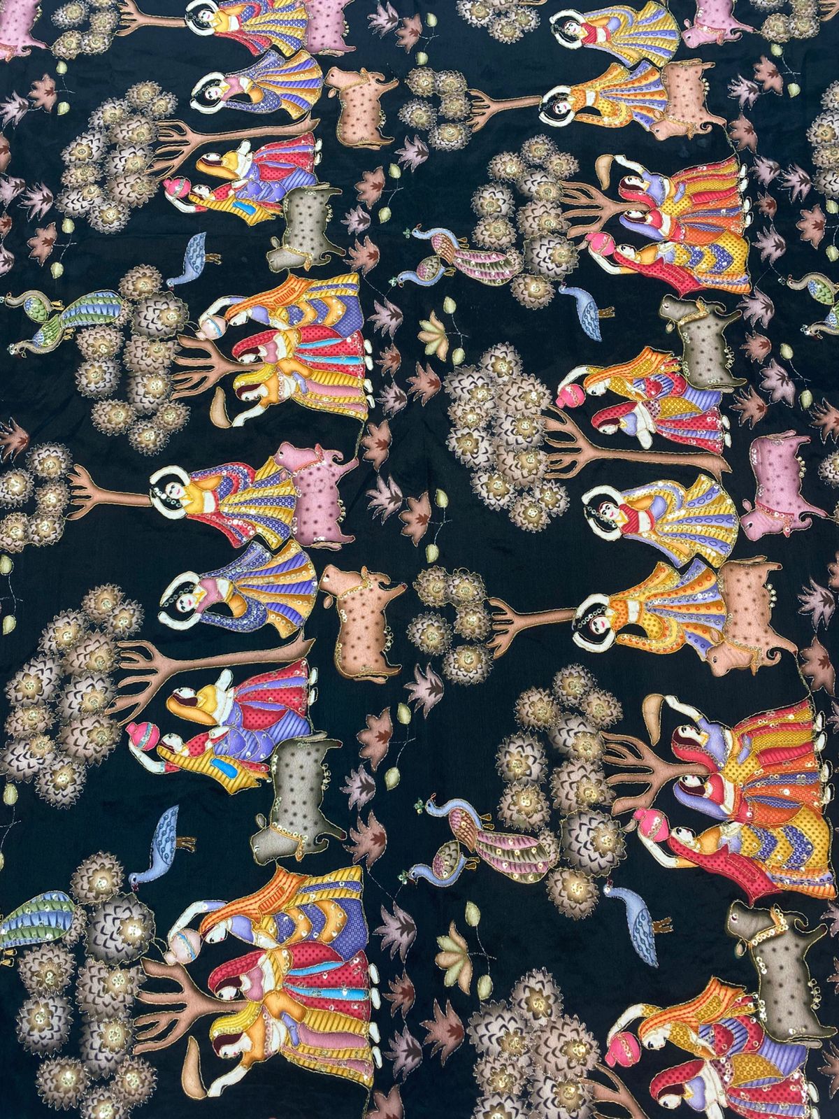 Natural Crepe Position Printed Embroidery Blouse(3217C)