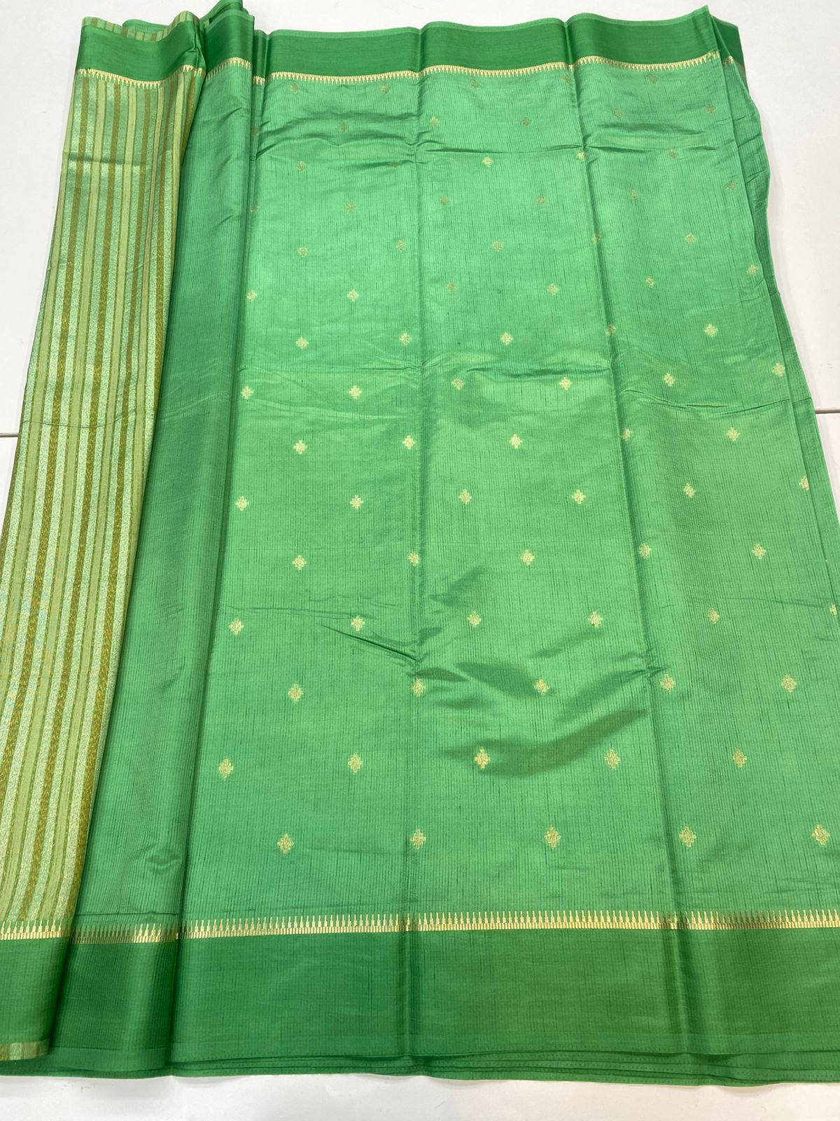 Mysore Crepe Butta Saree(3212)
