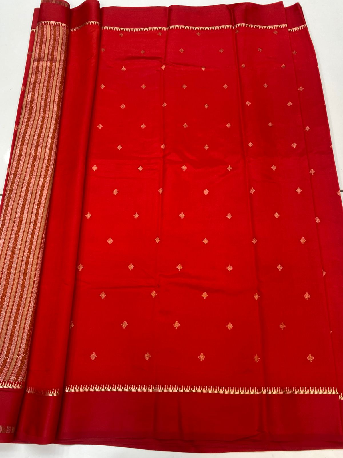 Mysore Crepe Butta Saree(3212)