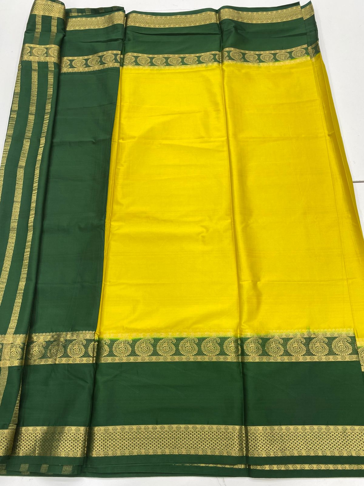 Mysore Crepe Bentex Border Saree(3229A)