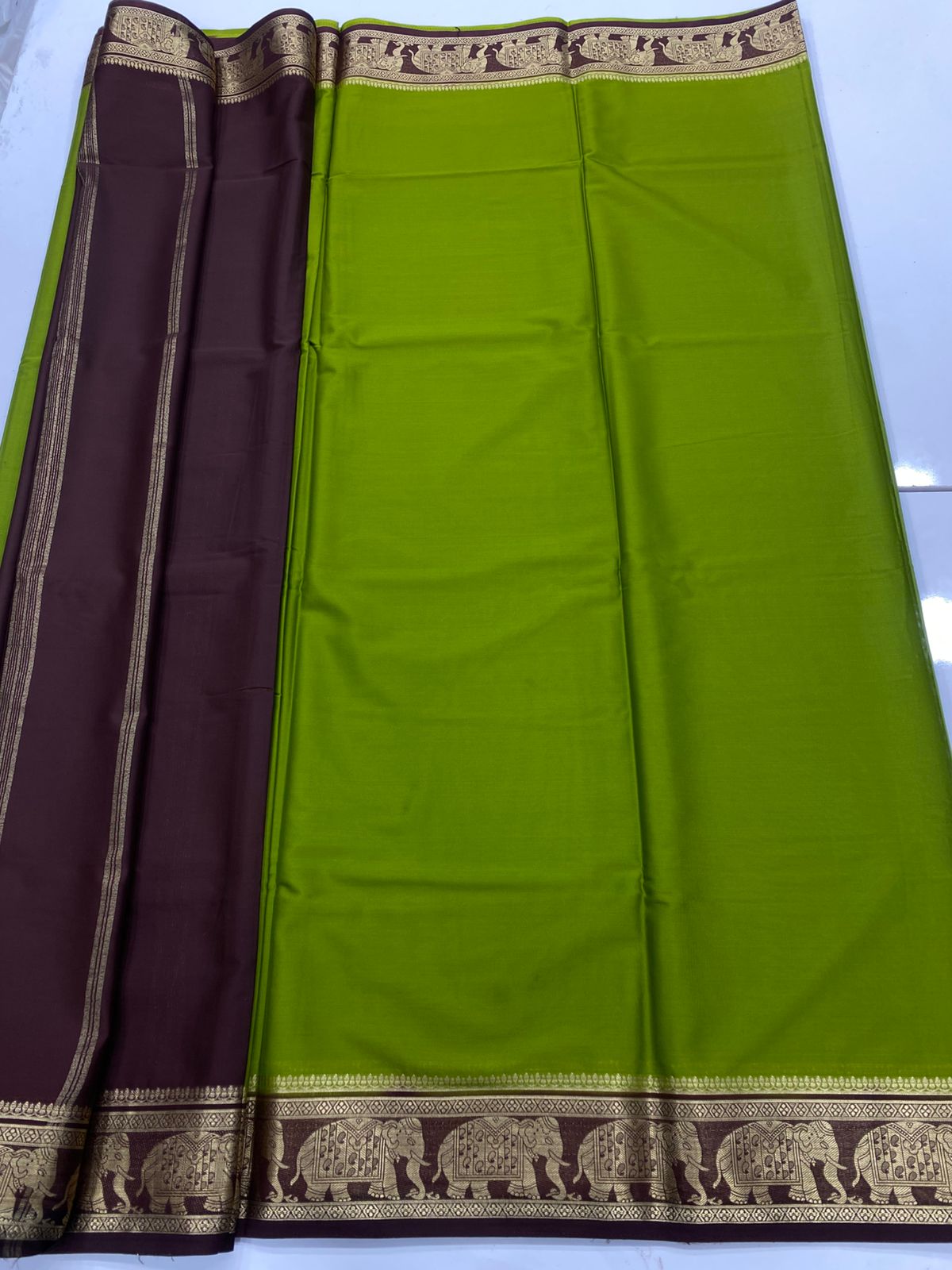 Mysore Crepe Elephant Border Saree(3229C)