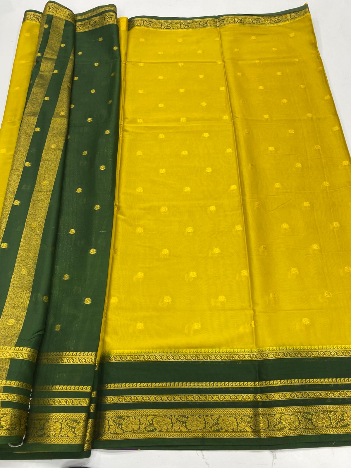 Mysore Crepe Butta Saree(3230A)