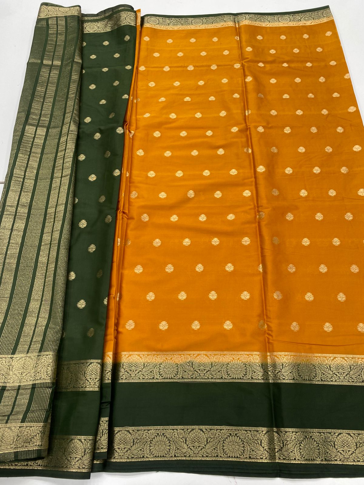 Mysore Crepe Butta Saree(3230B)