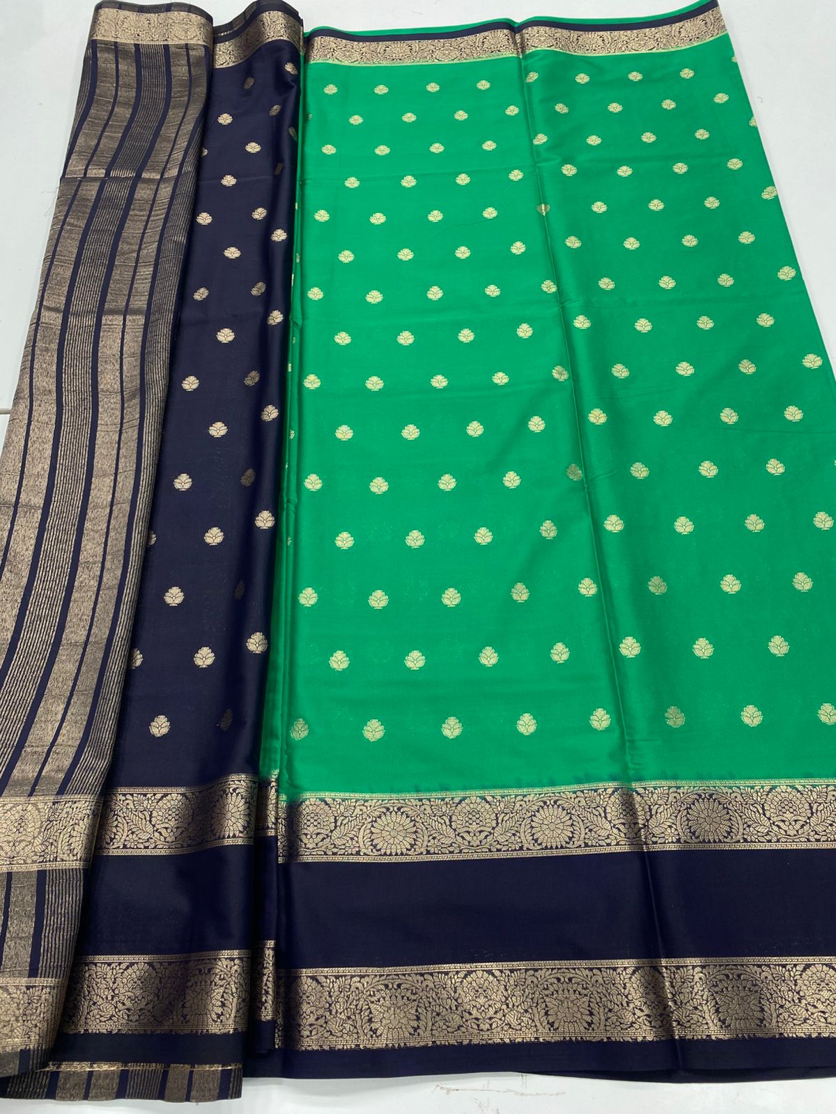 Mysore Crepe Butta Saree(3230B)