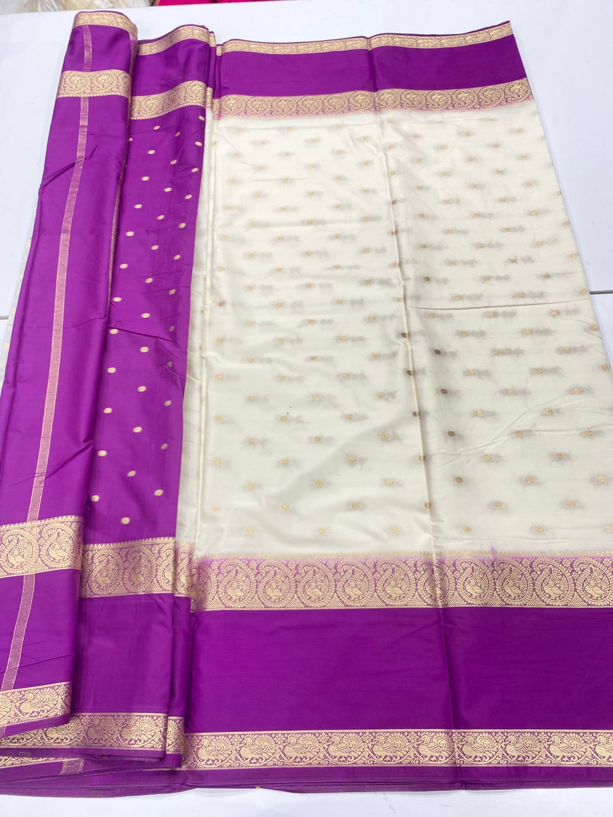 Mysore Crepe Butta Saree(3231)