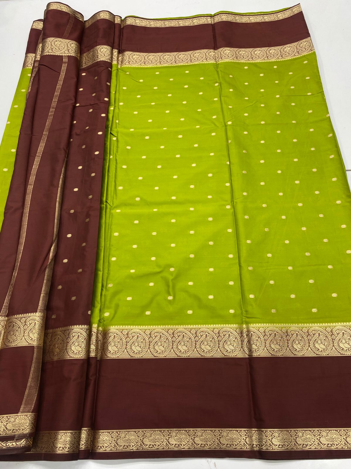 Mysore Crepe Butta Saree(3231)