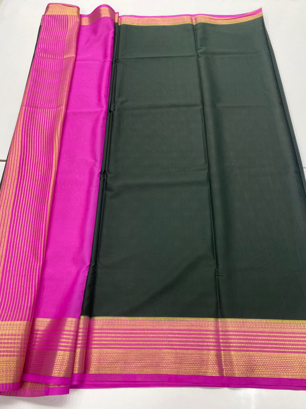 Mysore Crepe Zari Border Saree(3233A)