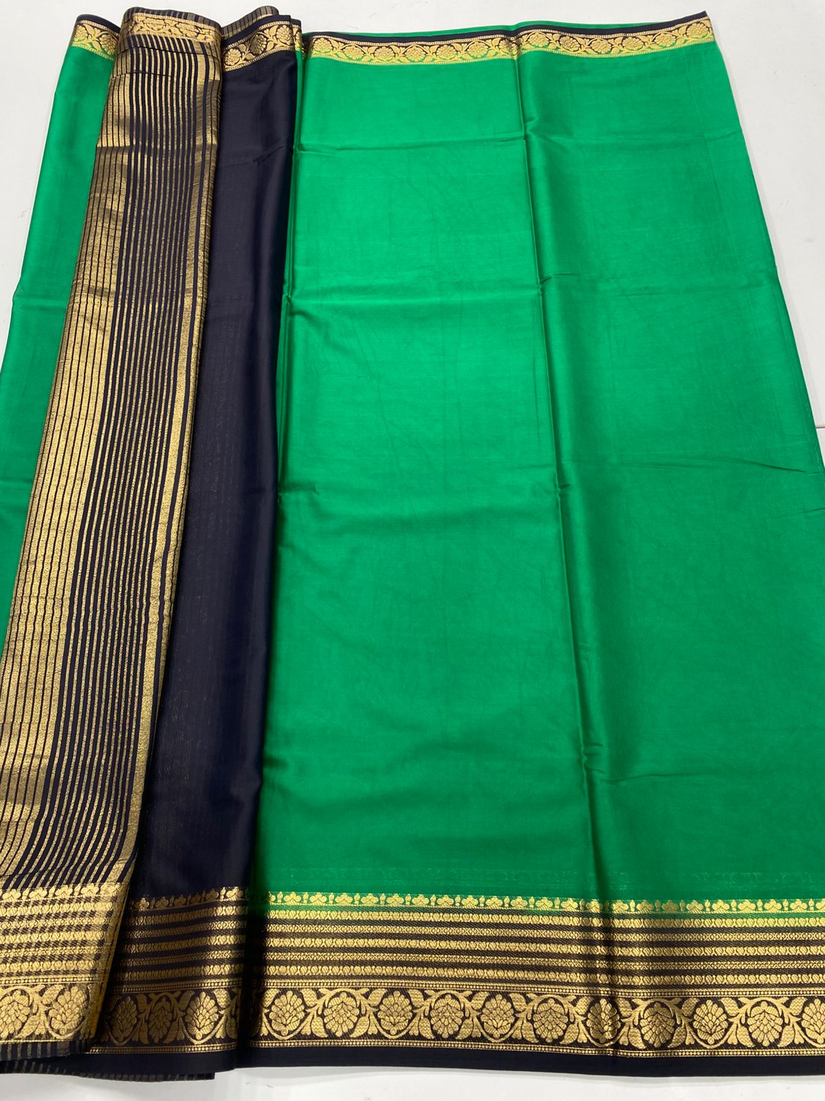 Mysore Crepe Zari Border Saree(3233B)