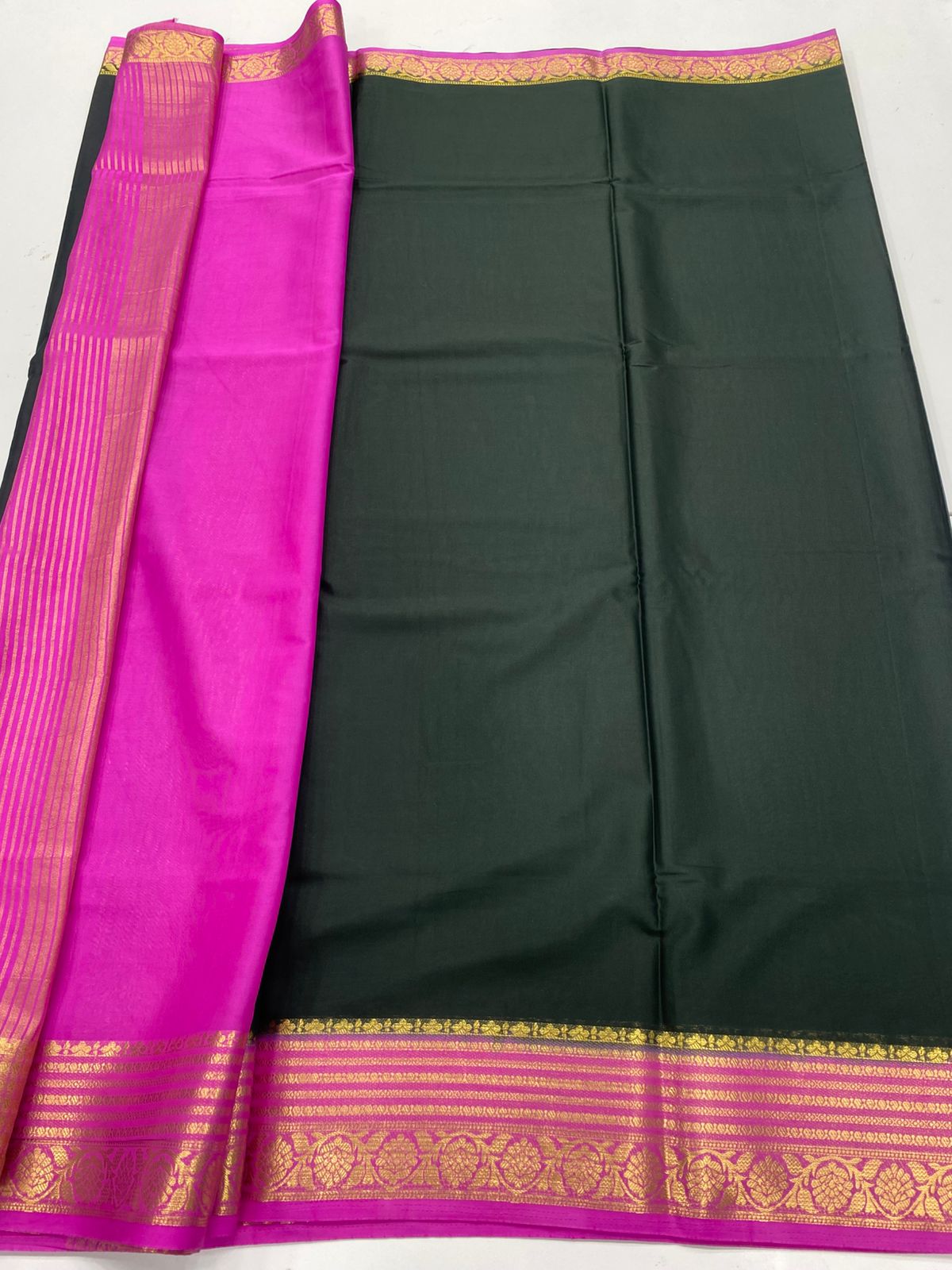 Mysore Crepe Zari Border Saree(3233B)