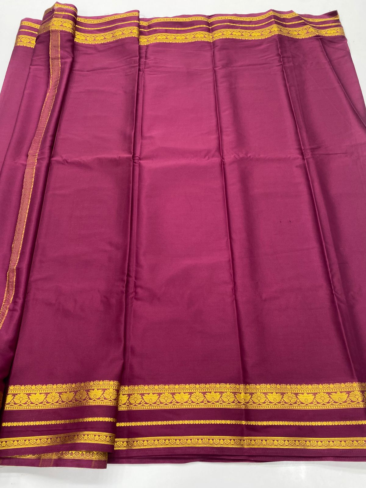 Mysore Crepe Self Lotus Border Saree(3238)