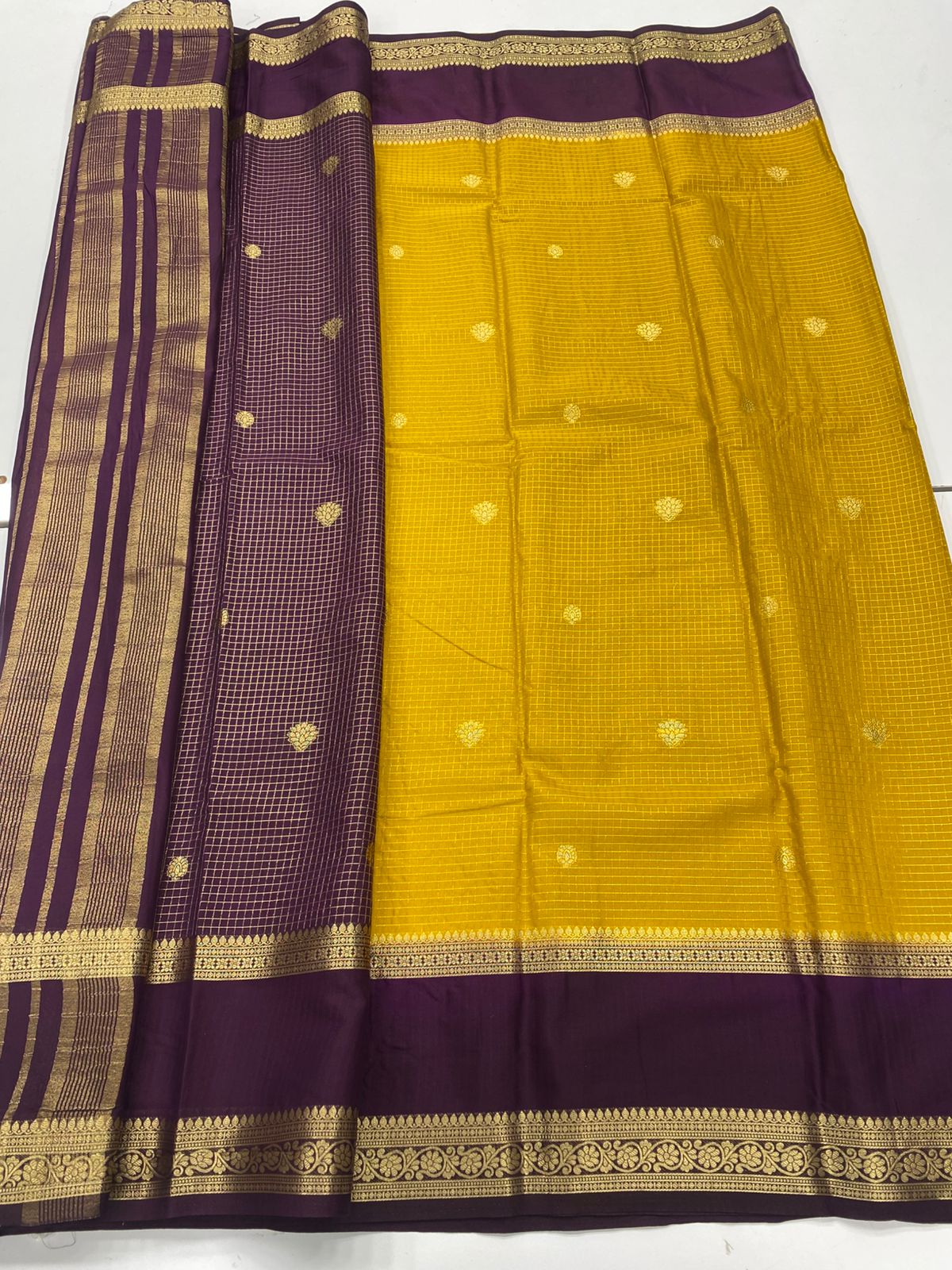 Mysore Crepe Butta Saree(3263)