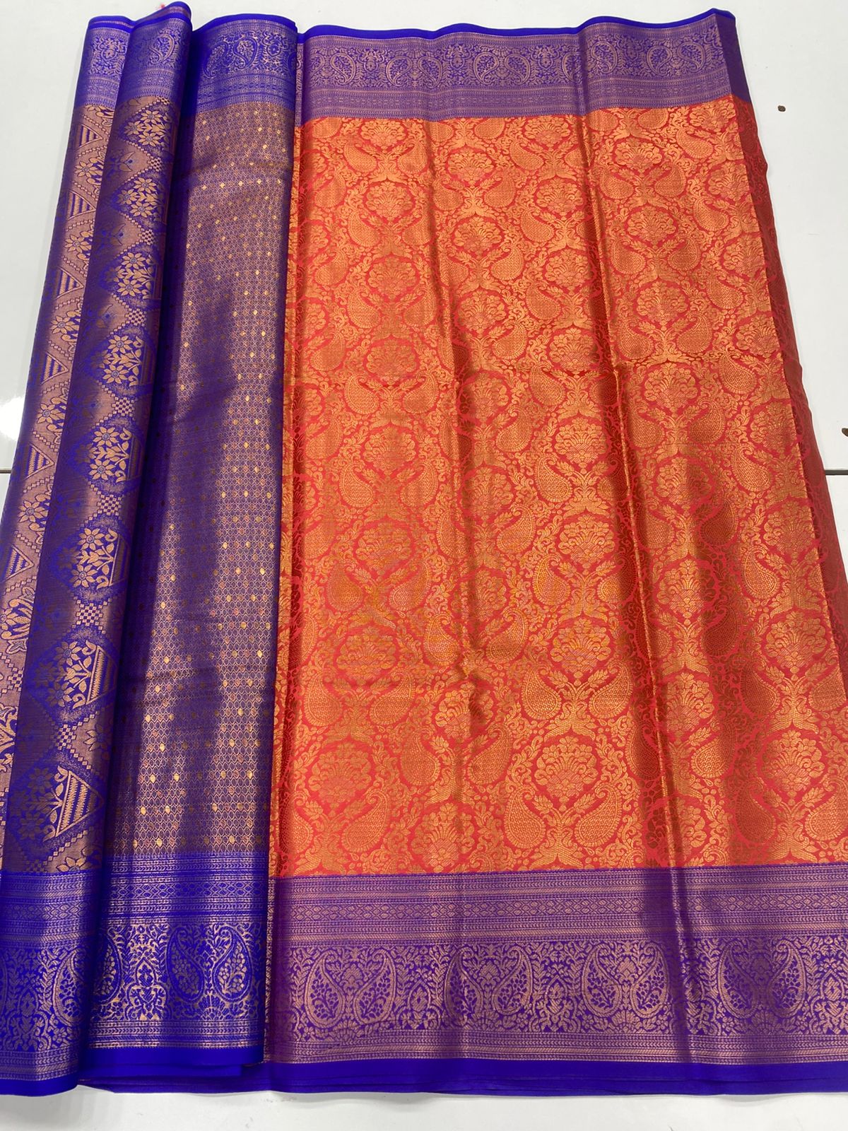 Semi Silk Broket Saree(3252A)