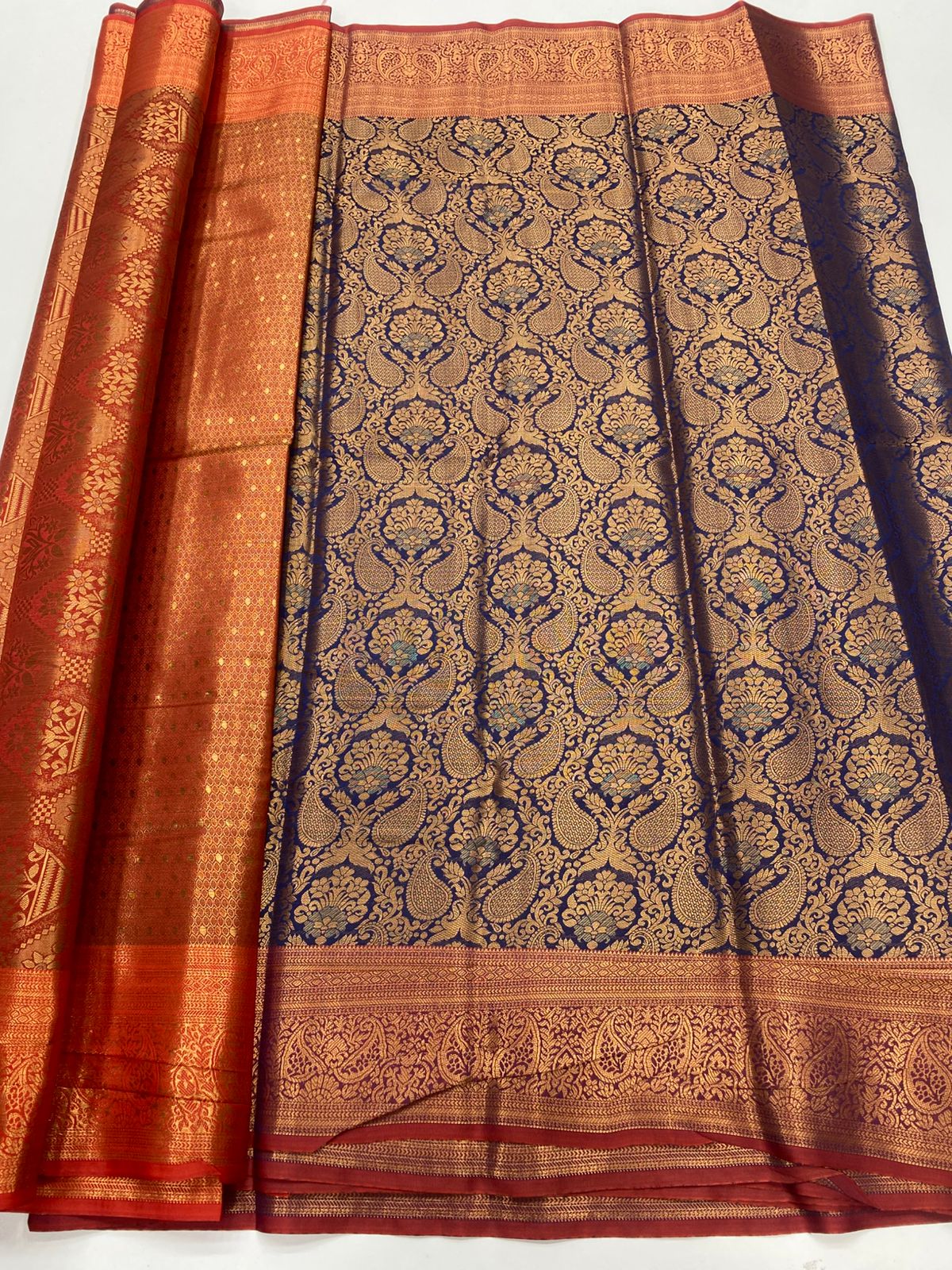 Semi Silk Broket Saree(3252A)