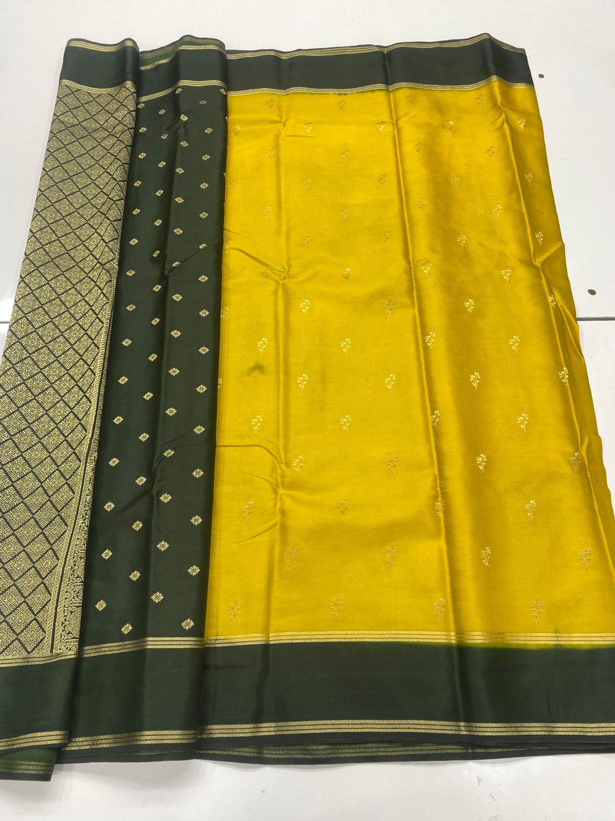 Semi Silk Butta Saree(3268)