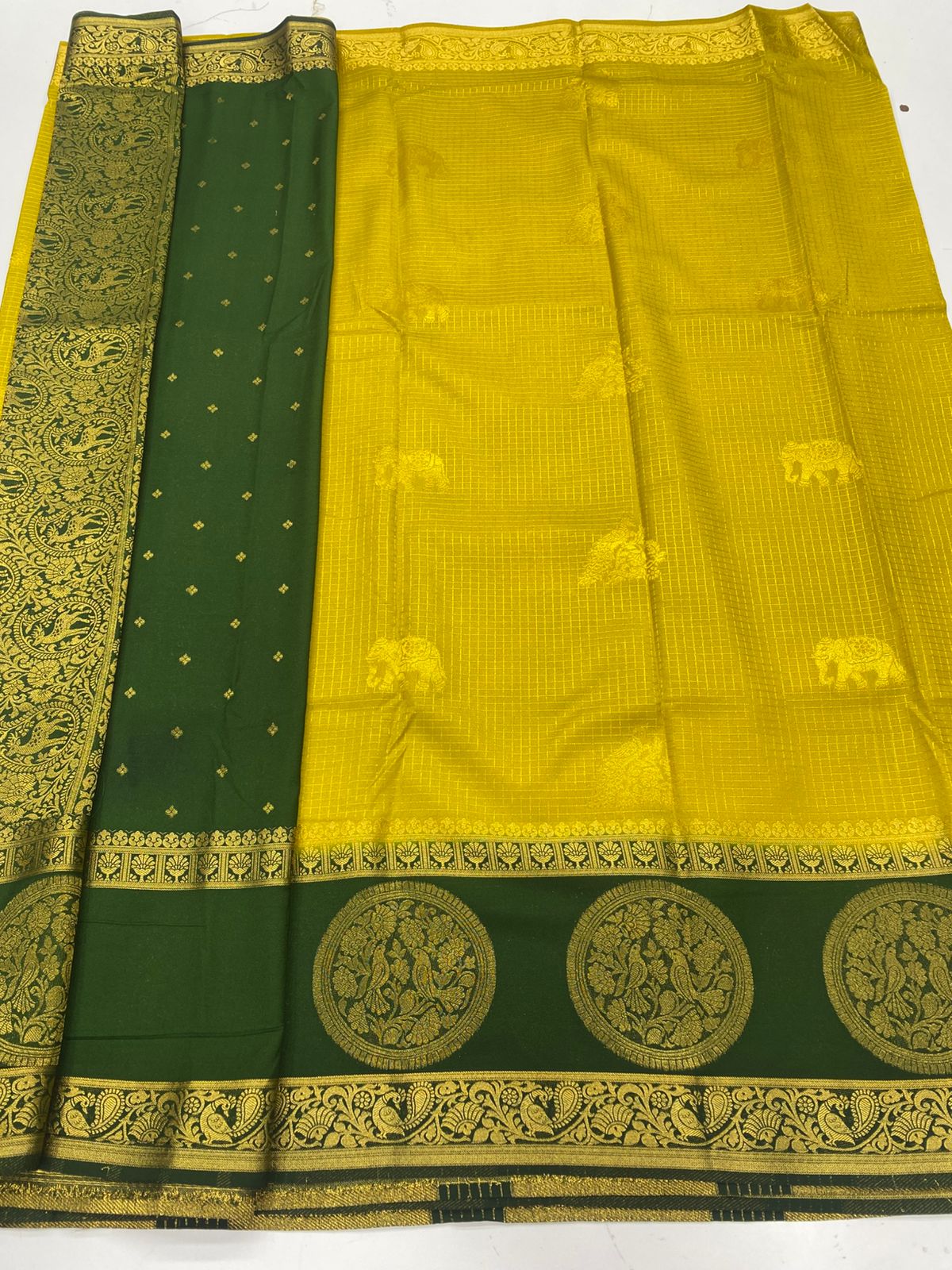 Mysore Crepe Butta Saree(3264)