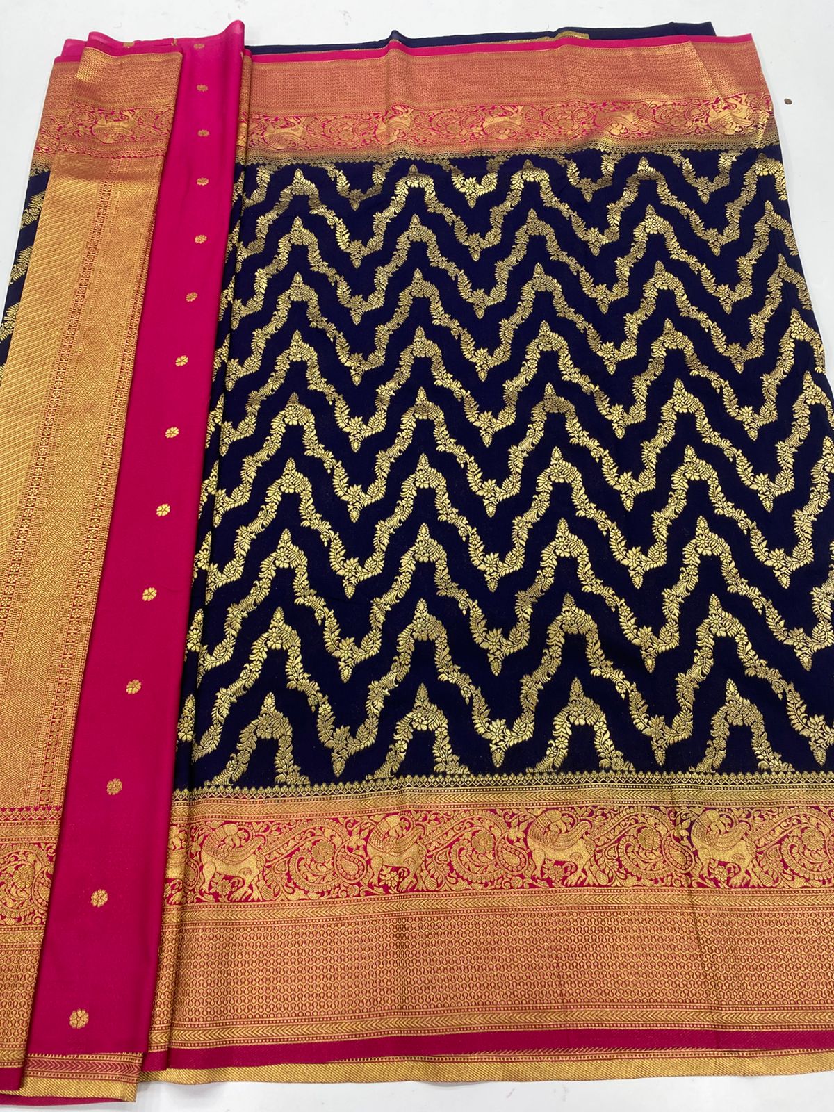 Georgette fancy Waves Saree(3253A)