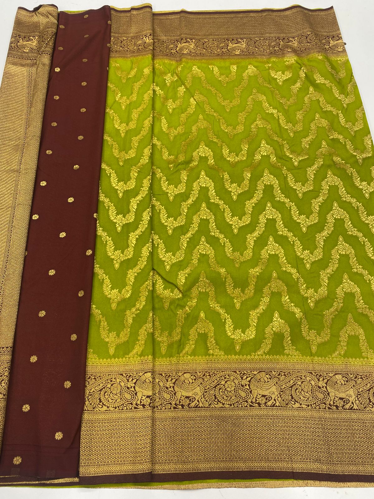 Georgette fancy Waves Saree(3253A)
