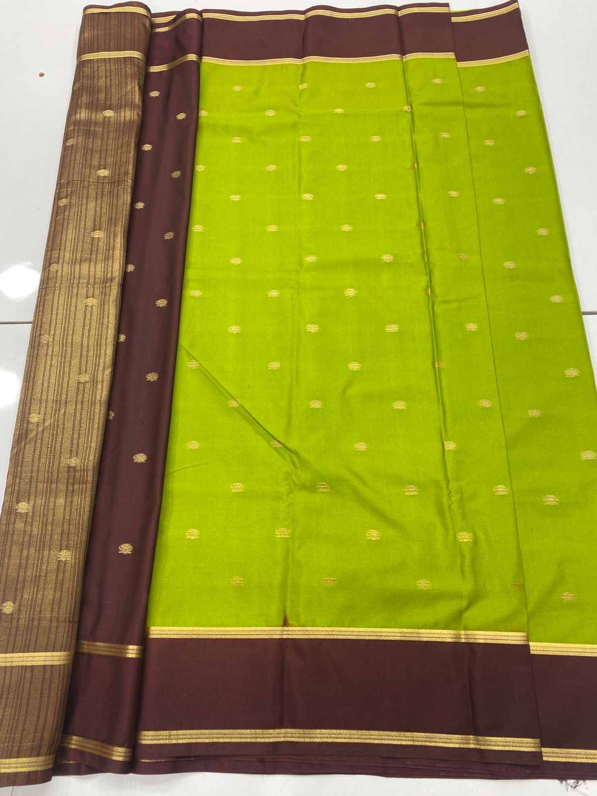 Semi Silk Butta Saree(3266)