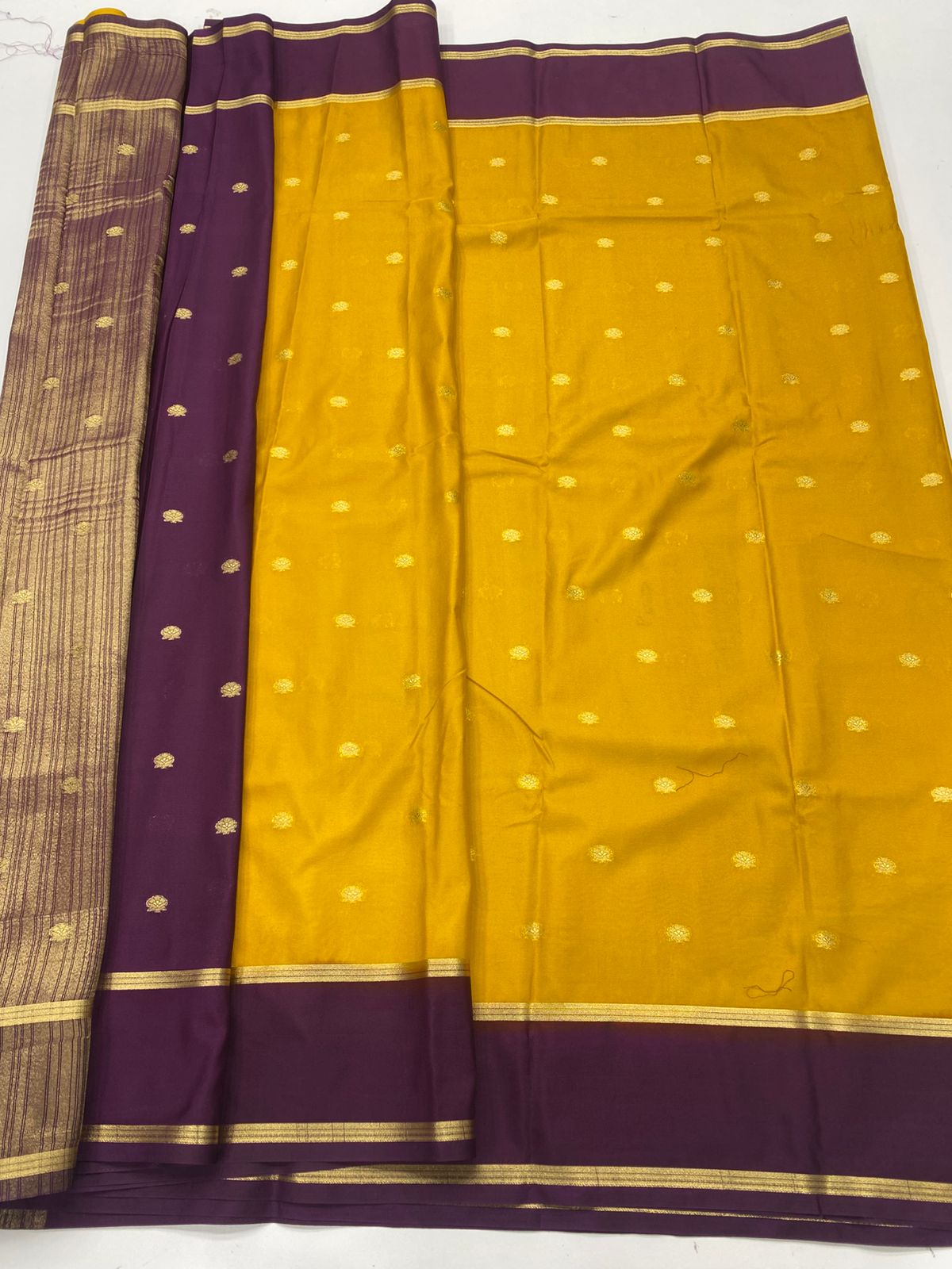 Semi Silk Butta Saree(3266)