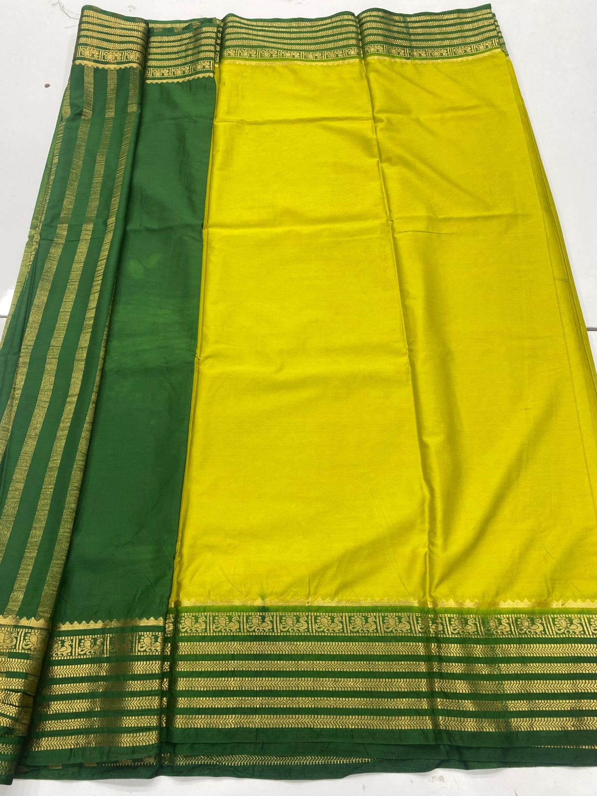 Mysore Crepe Zari Border Saree(3280)