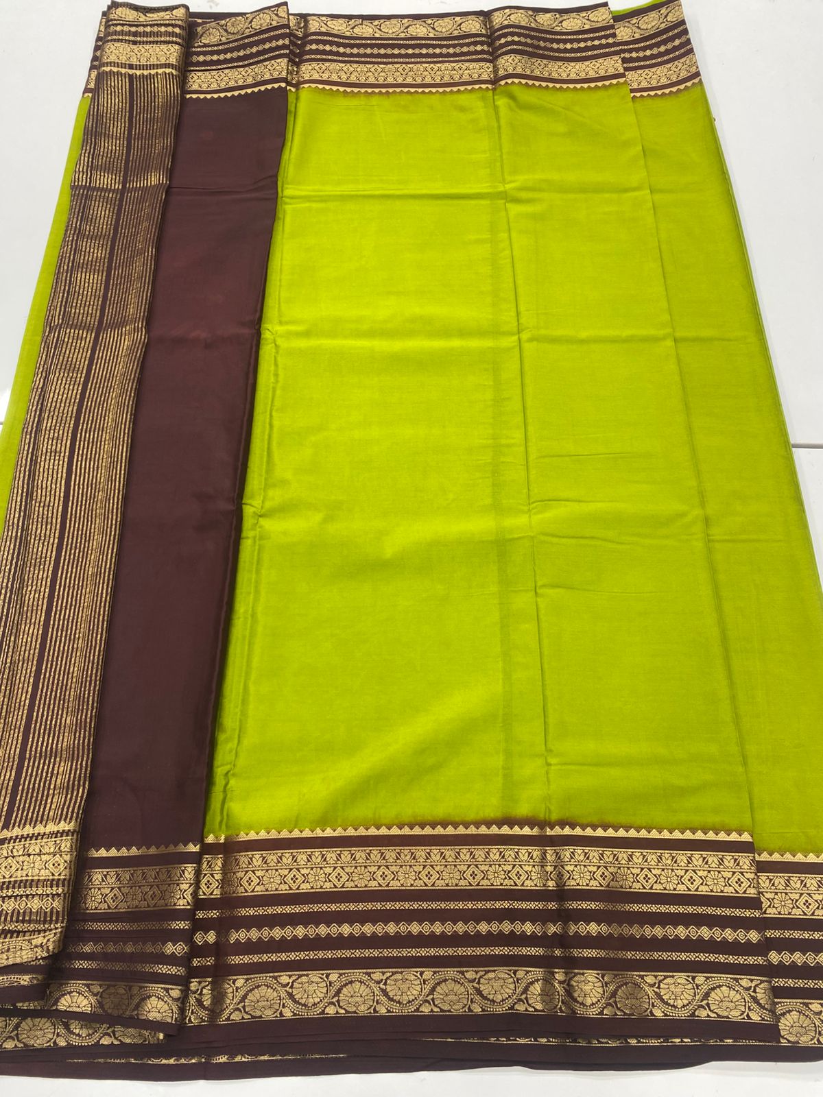 Mysore Crepe Zari Border Saree(3262B)