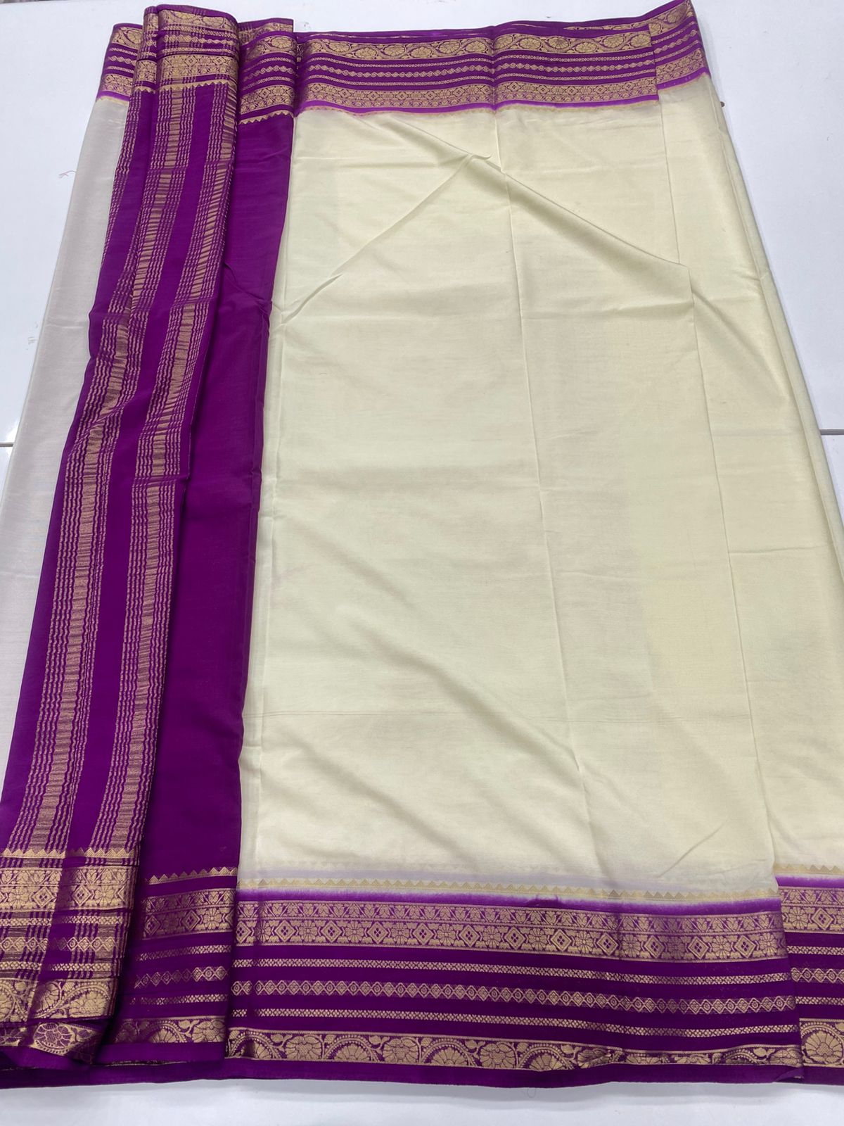 Mysore Crepe Zari Border Saree(3262B)