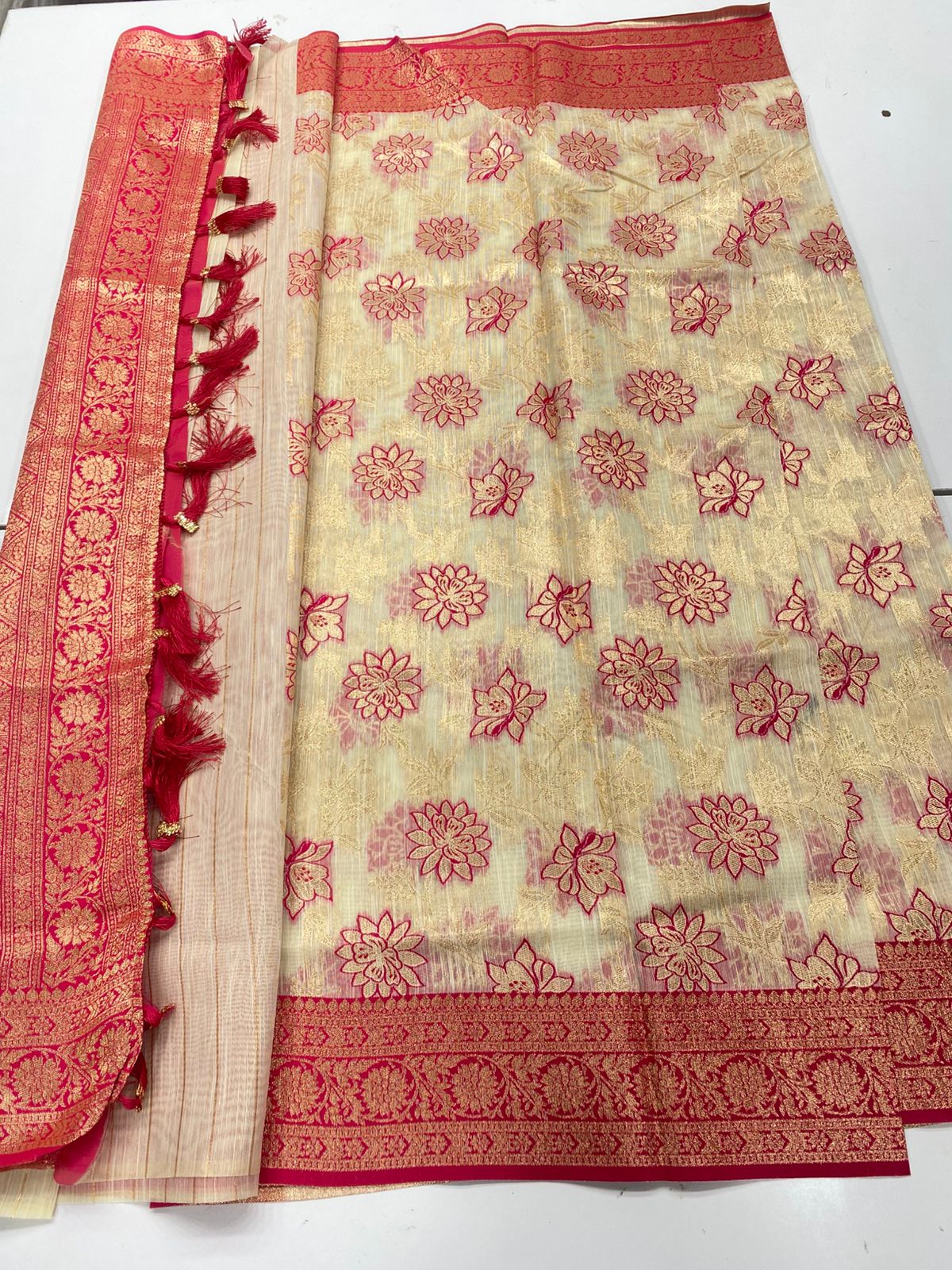 Soft Georgette Fancy Saree(3255)