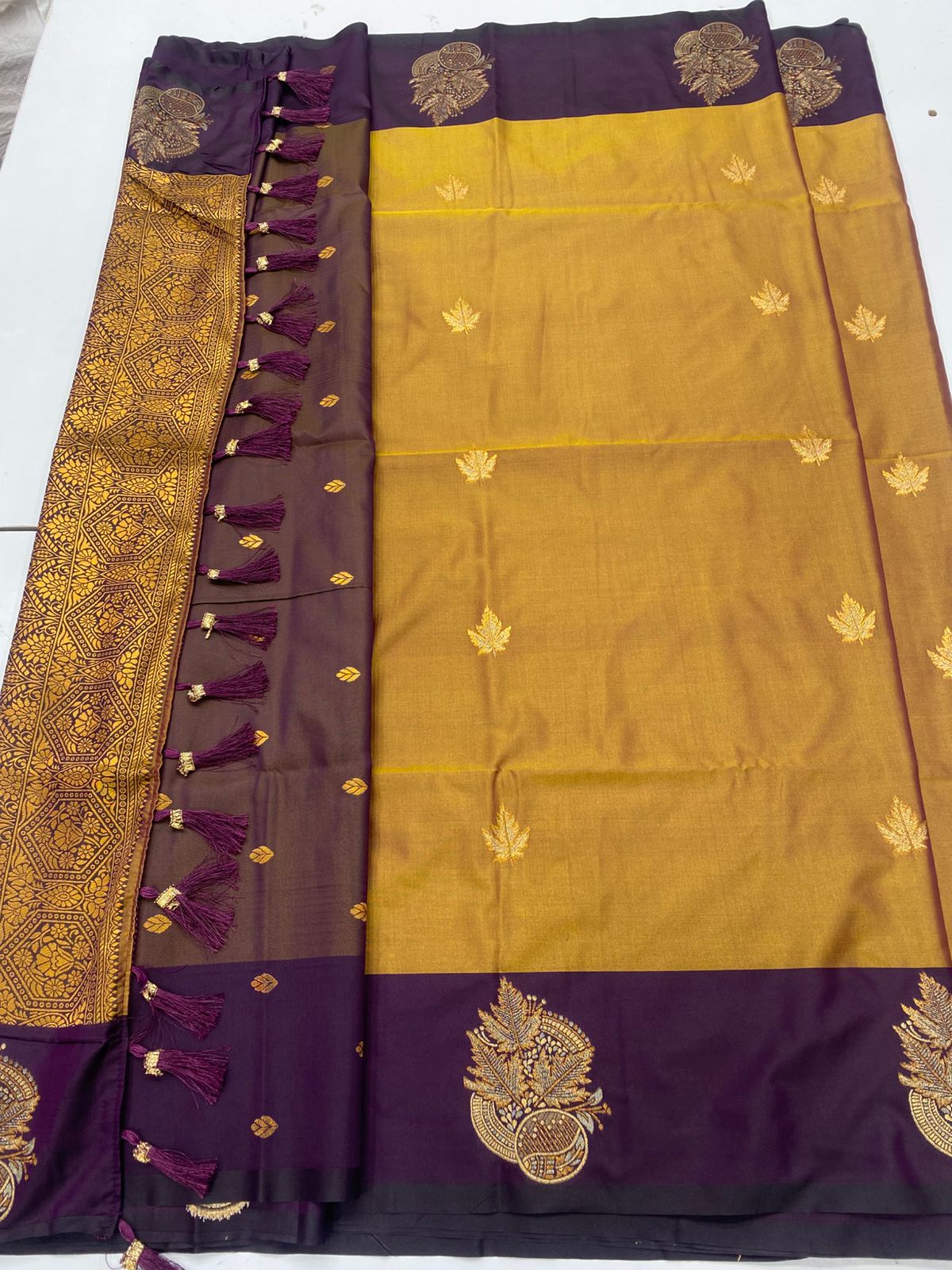 Semi Silk Butta Saree(3257)