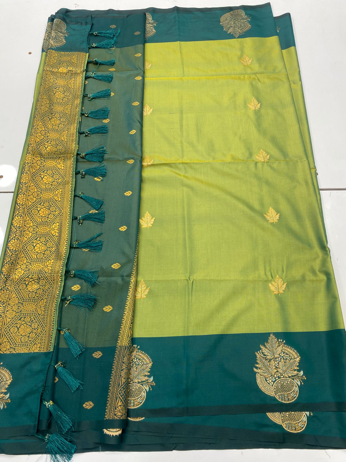 Semi Silk Butta Saree(3257)