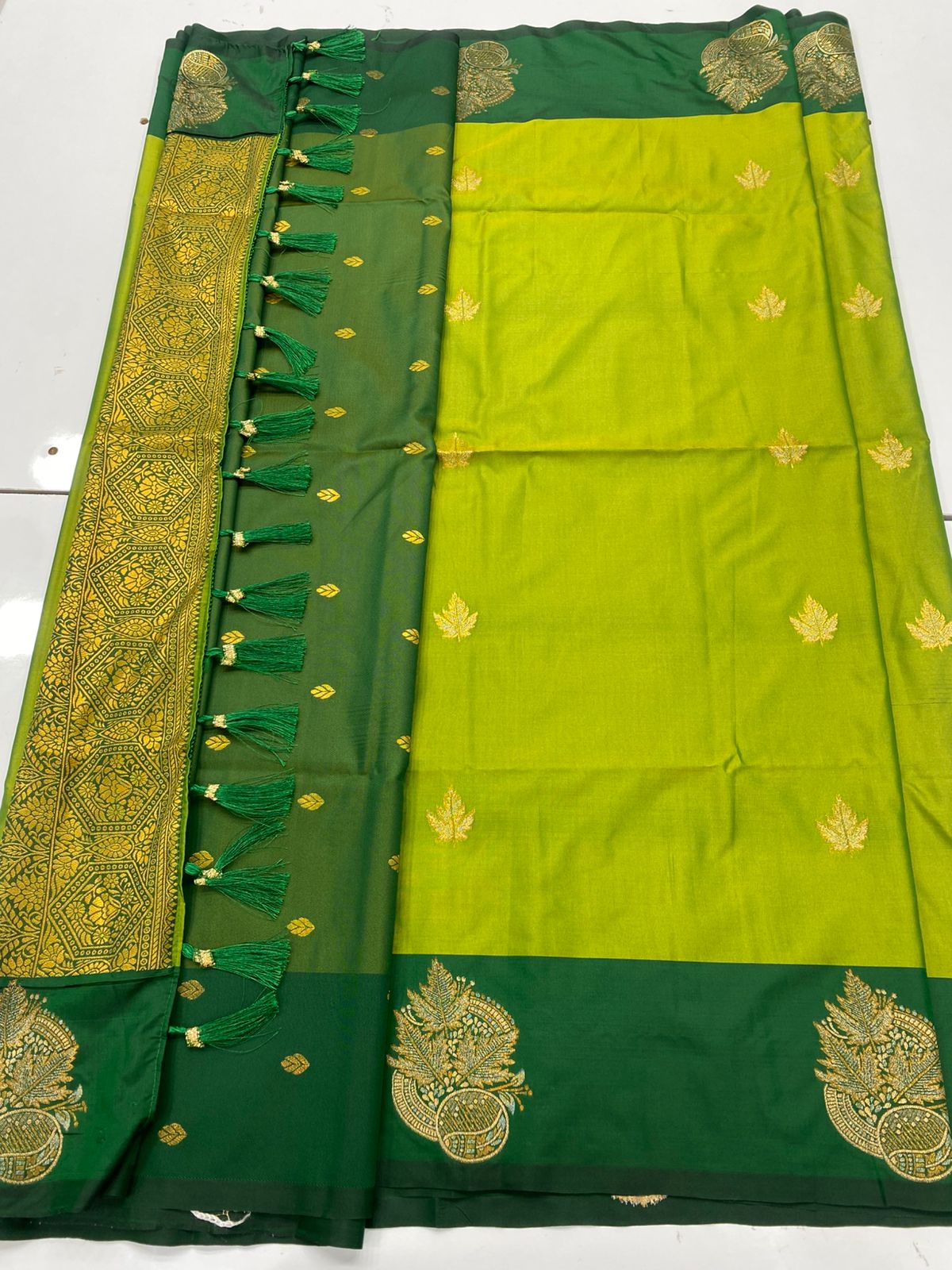 Semi Silk Butta Saree(3257)