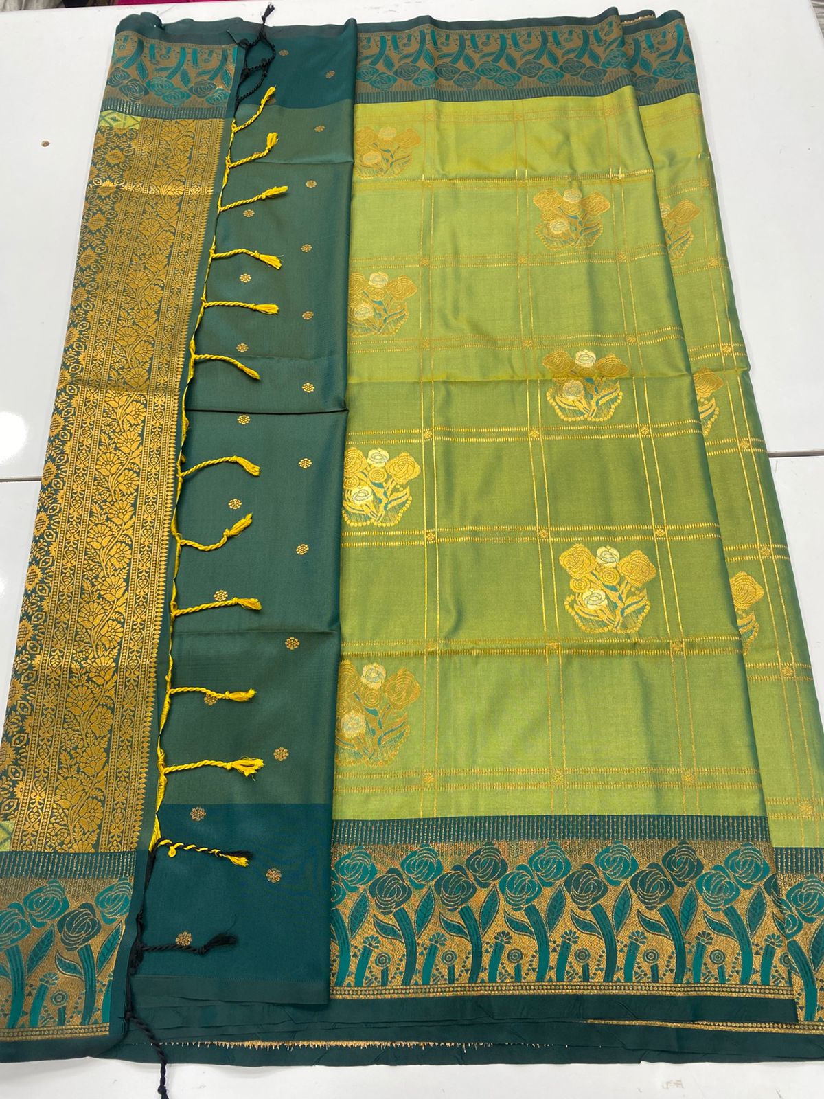 Semi Silk Butta Saree(3256)