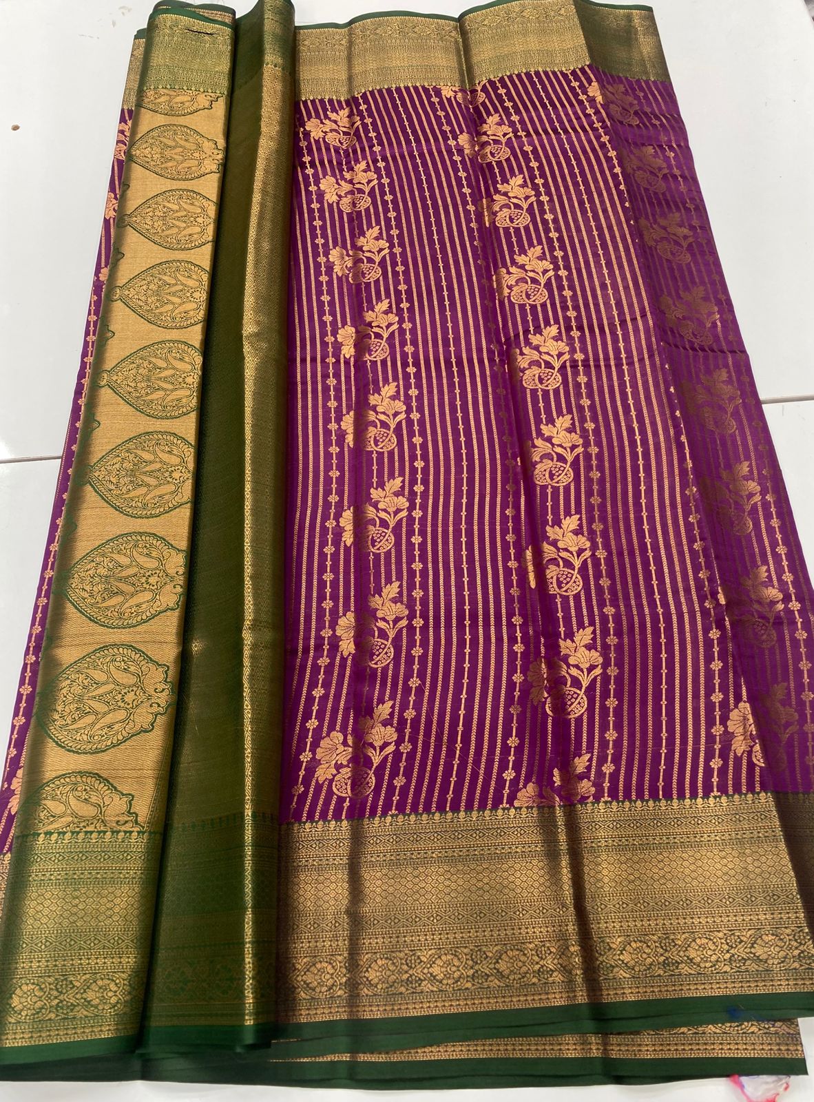 Semi Silk Broket Saree(3252F)