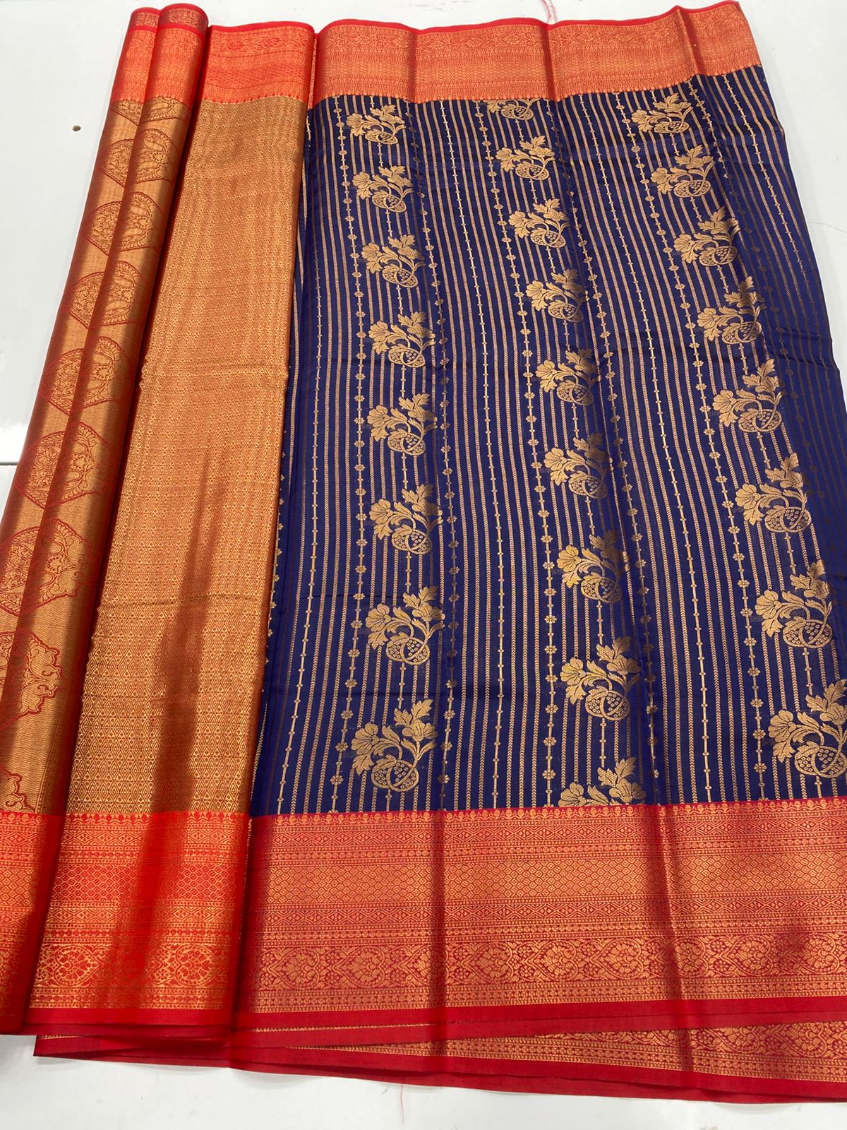 Semi Silk Broket Saree(3252F)