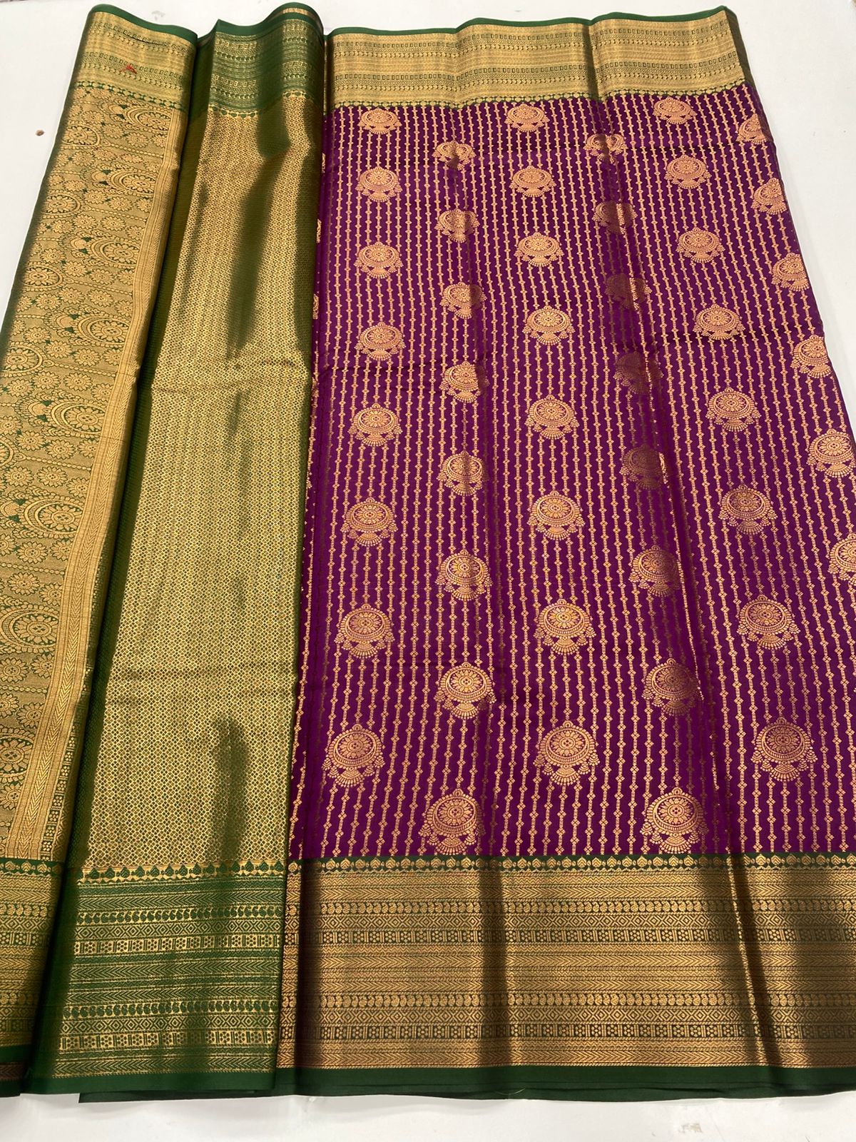 Semi Silk Broket Saree(3252G)