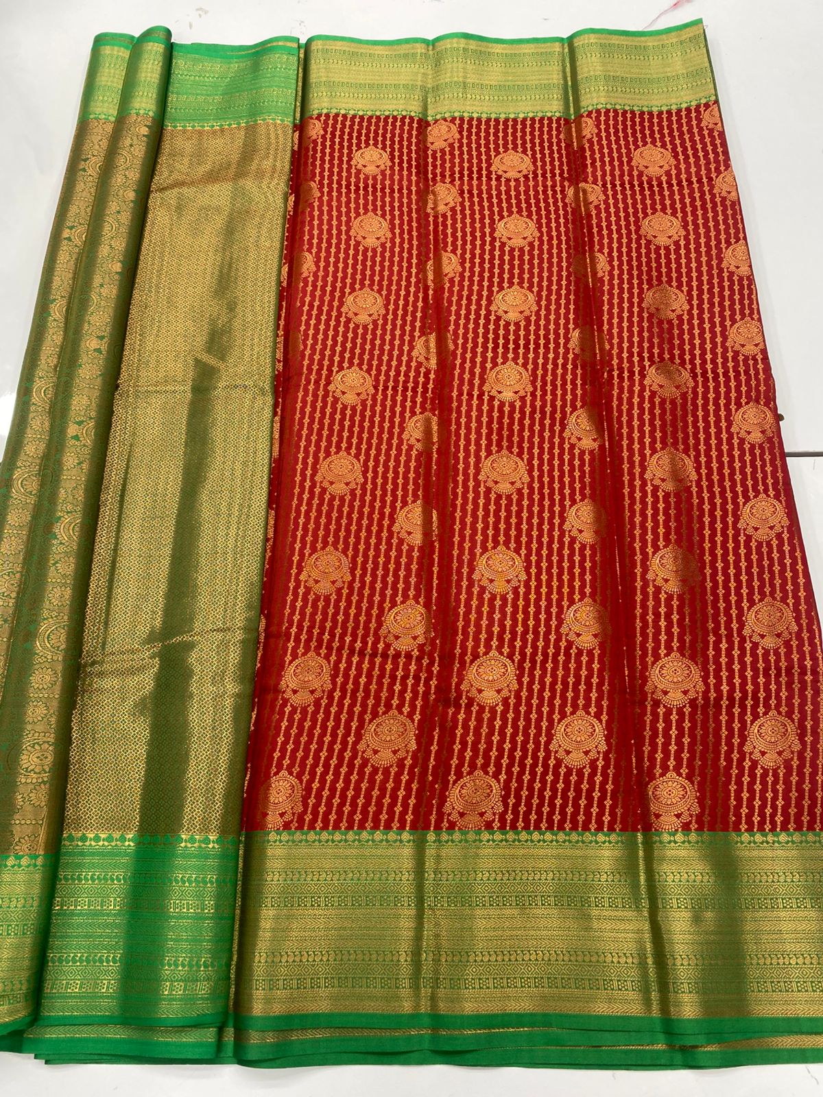 Semi Silk Broket Saree(3252G)