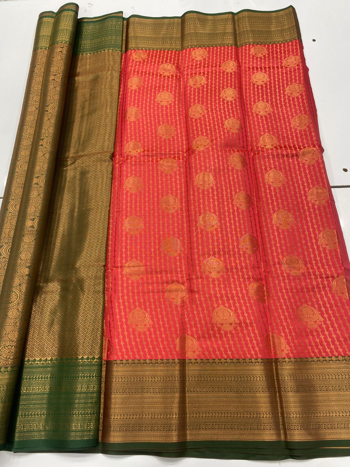 Semi Silk Broket Saree(3252G)