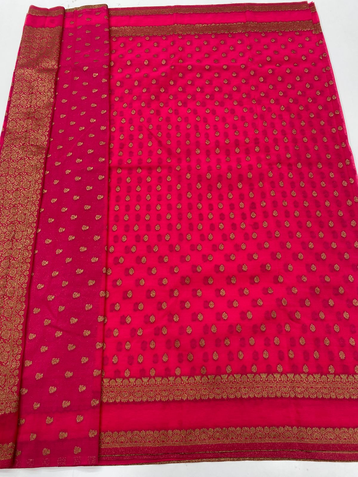 Khaddi Georgette 1000 Butta Saree(3312A)