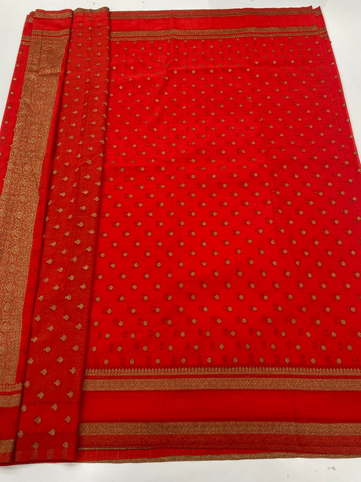 Khaddi Georgette 1000 Butta Saree(3312B)