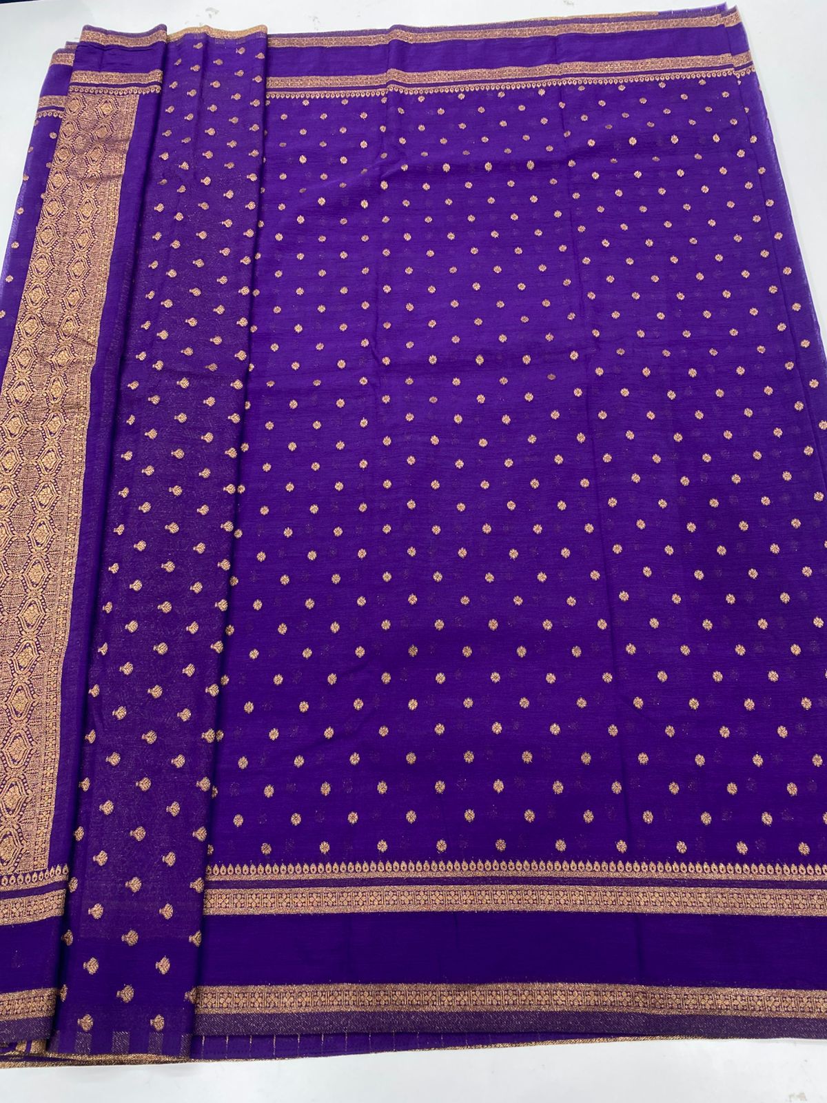 Khaddi Georgette 1000 Butta Saree(3312B)