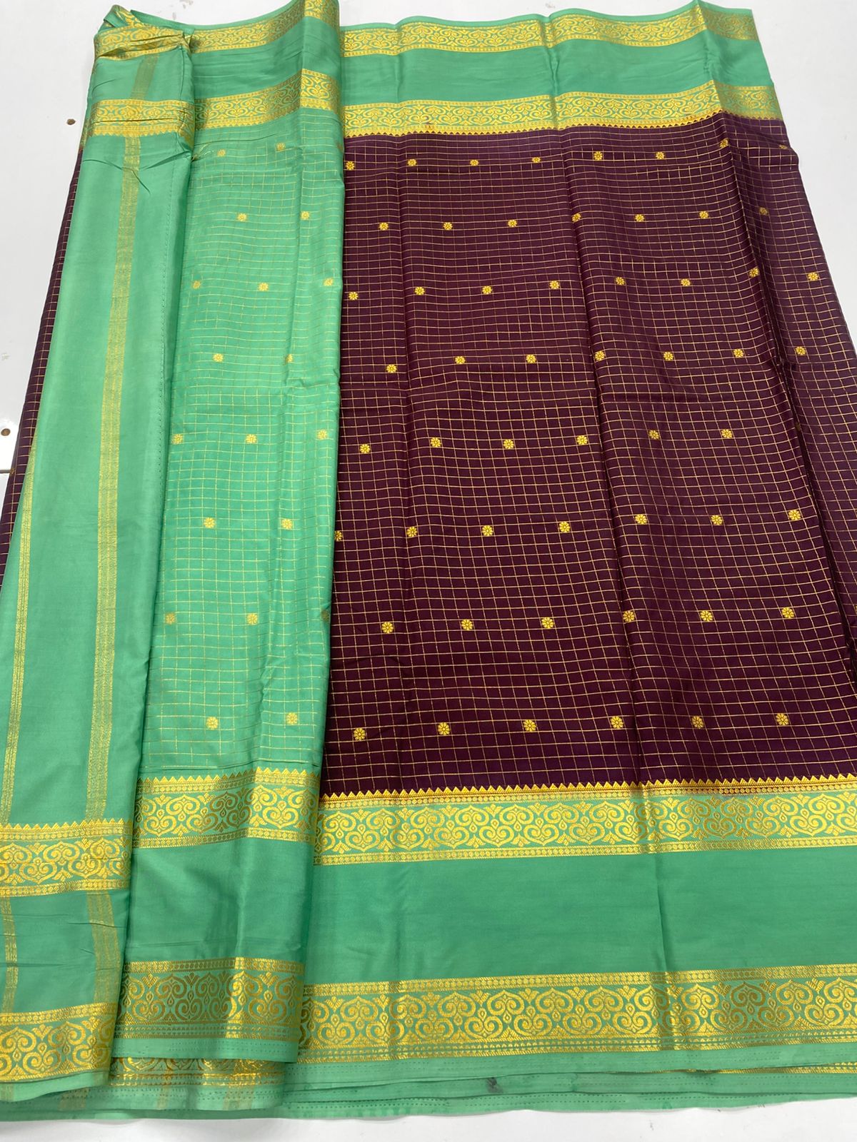 Mysore Crepe Butta Saree ( 3269G-R17 )