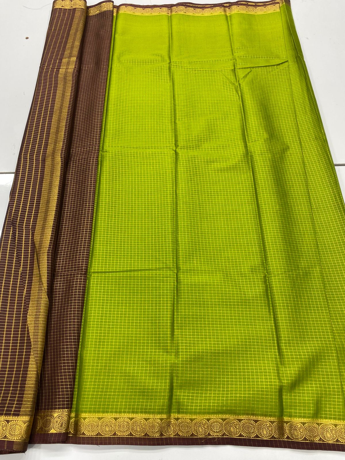 Crepe Georgette Chex Saree ( 3368-R17 )