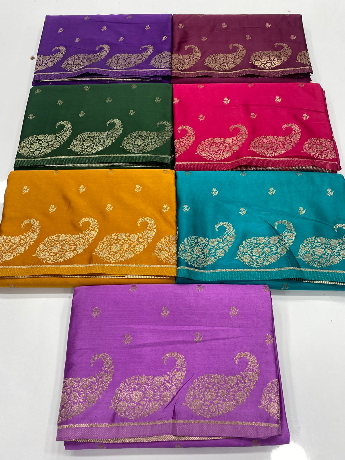 Semi Silk Butta Saree ( 3375-R17 )