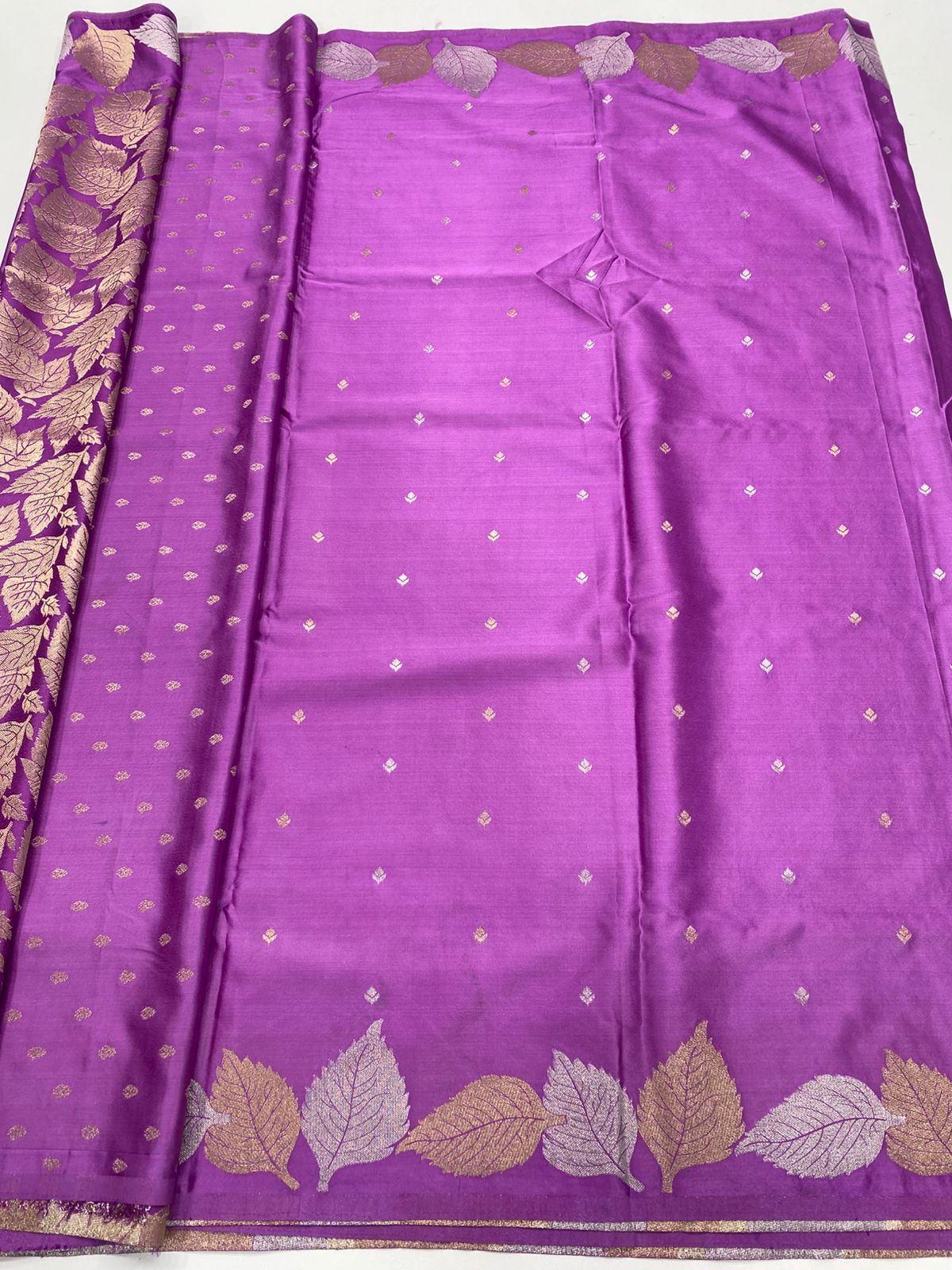 Semi Silk Butta Saree ( 3376-R16 )