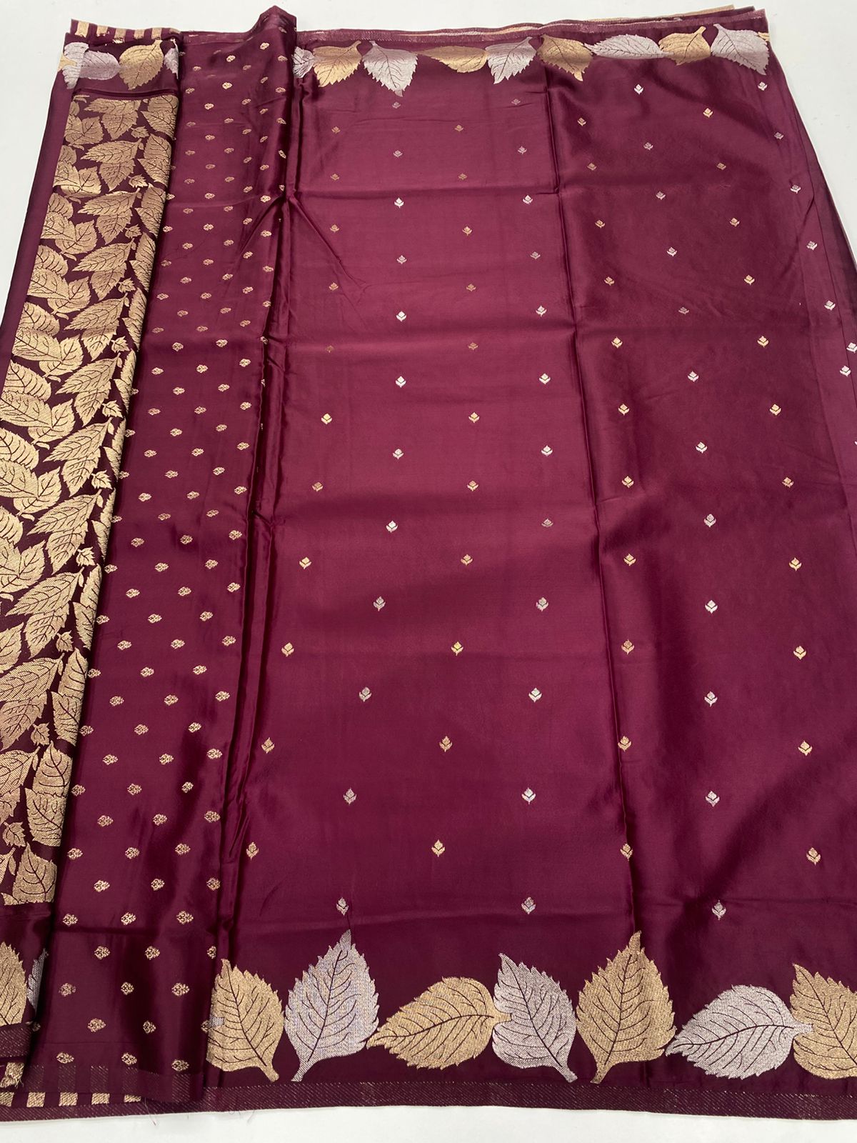 Semi Silk Butta Saree ( 3376-R16 )