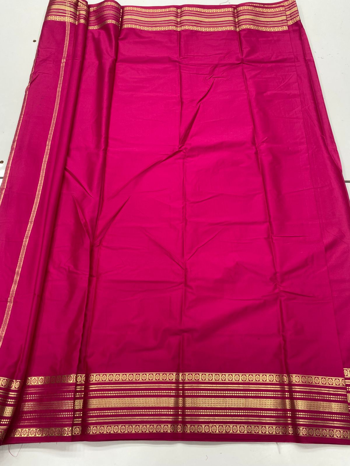 Mysore Crepe Self Saree ( 3383A-R16 )